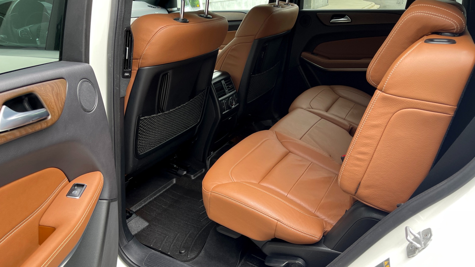 Used 2017 Mercedes-Benz GLS GLS 550 4MATIC SUV / NAV / DRVR ASST PKG / PANO-ROOF / HTD STS / CAMERAS for sale $59,999 at Formula Imports in Charlotte NC 28227 34