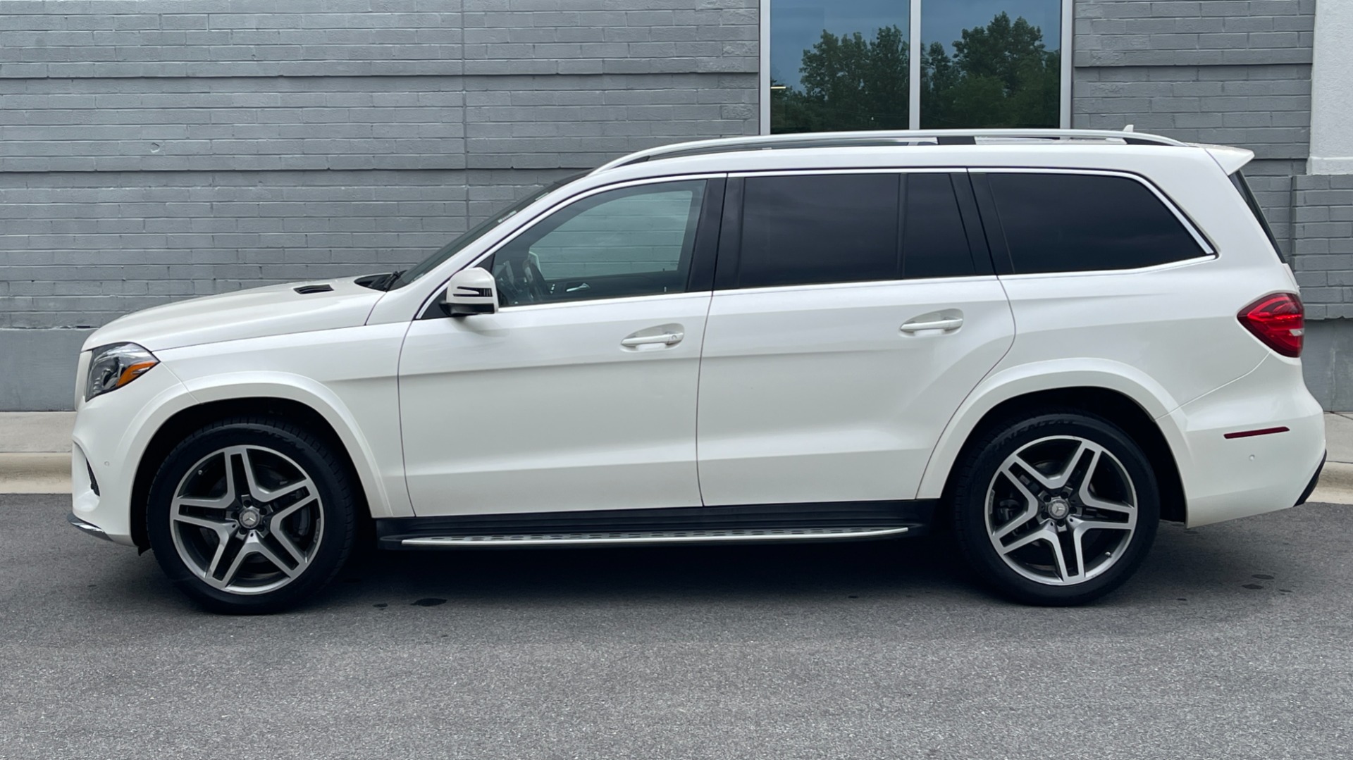 Used 2017 Mercedes-Benz GLS GLS 550 4MATIC SUV / NAV / DRVR ASST PKG / PANO-ROOF / HTD STS / CAMERAS for sale $59,999 at Formula Imports in Charlotte NC 28227 4