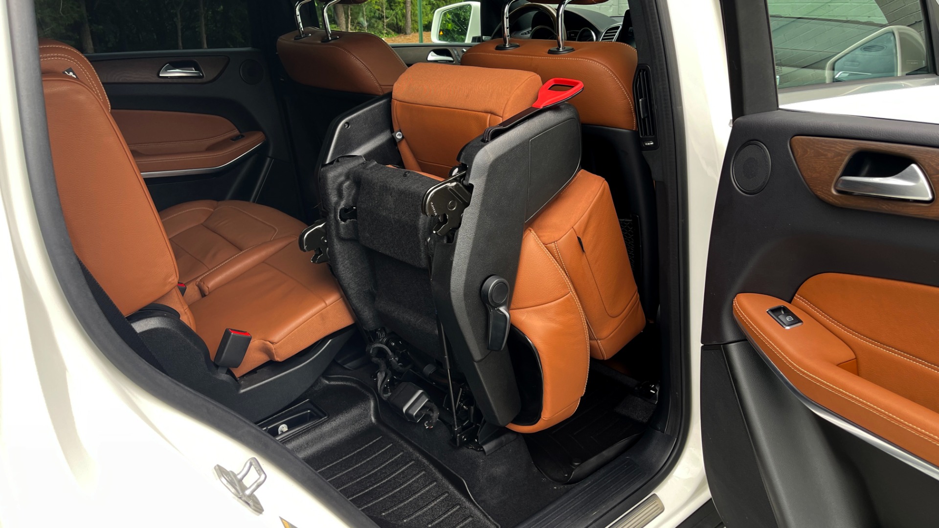 Used 2017 Mercedes-Benz GLS GLS 550 4MATIC SUV / NAV / DRVR ASST PKG / PANO-ROOF / HTD STS / CAMERAS for sale $59,999 at Formula Imports in Charlotte NC 28227 47