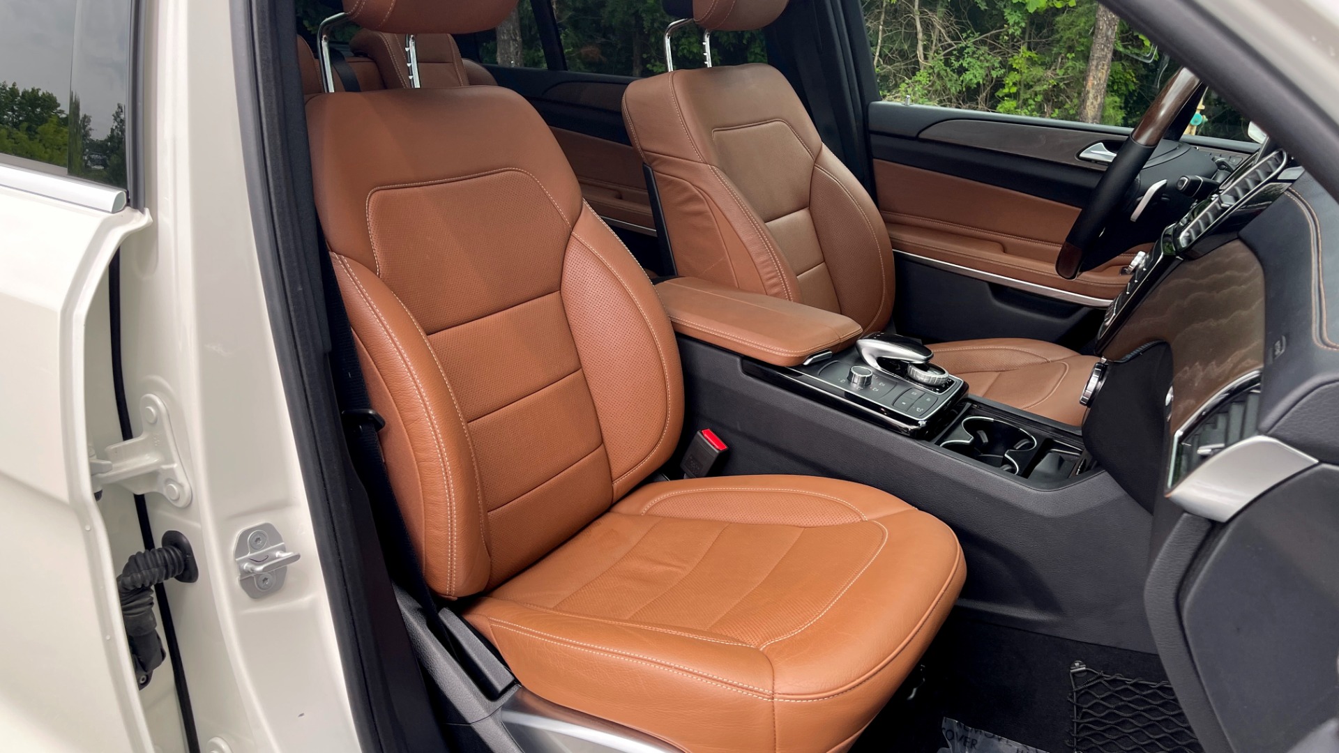 Used 2017 Mercedes-Benz GLS GLS 550 4MATIC SUV / NAV / DRVR ASST PKG / PANO-ROOF / HTD STS / CAMERAS for sale $59,999 at Formula Imports in Charlotte NC 28227 56