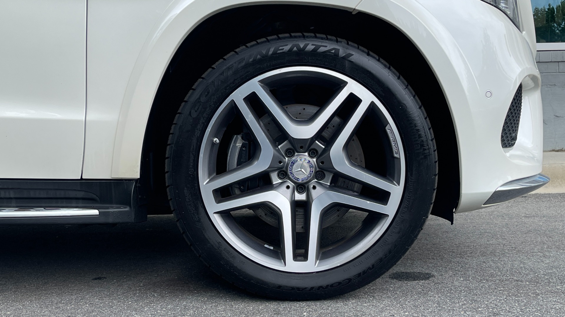 Used 2017 Mercedes-Benz GLS GLS 550 4MATIC SUV / NAV / DRVR ASST PKG / PANO-ROOF / HTD STS / CAMERAS for sale $59,999 at Formula Imports in Charlotte NC 28227 77