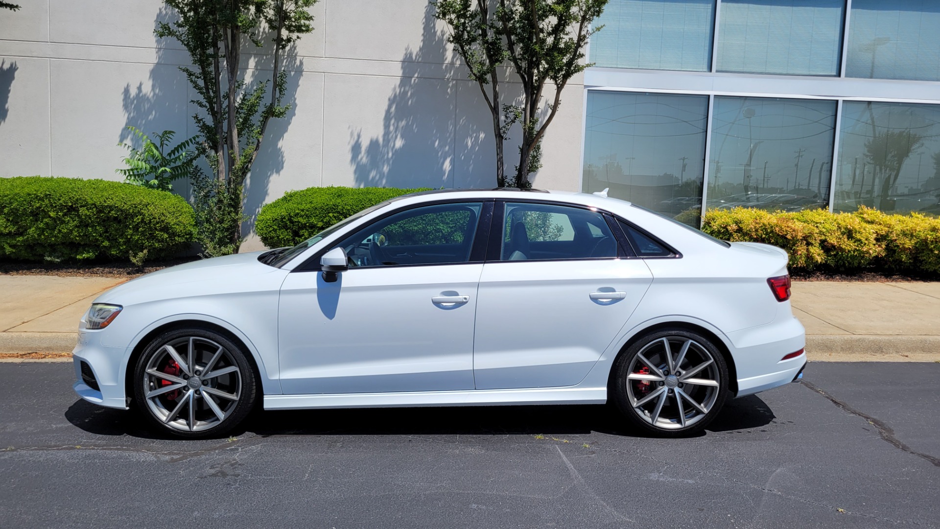 Used 2018 Audi S3 PREMIUM PLUS TECHNOLOGY / NAV / S-SPORT / BLACK OPTIC / B&O SND / REARVIEW for sale $39,995 at Formula Imports in Charlotte NC 28227 3