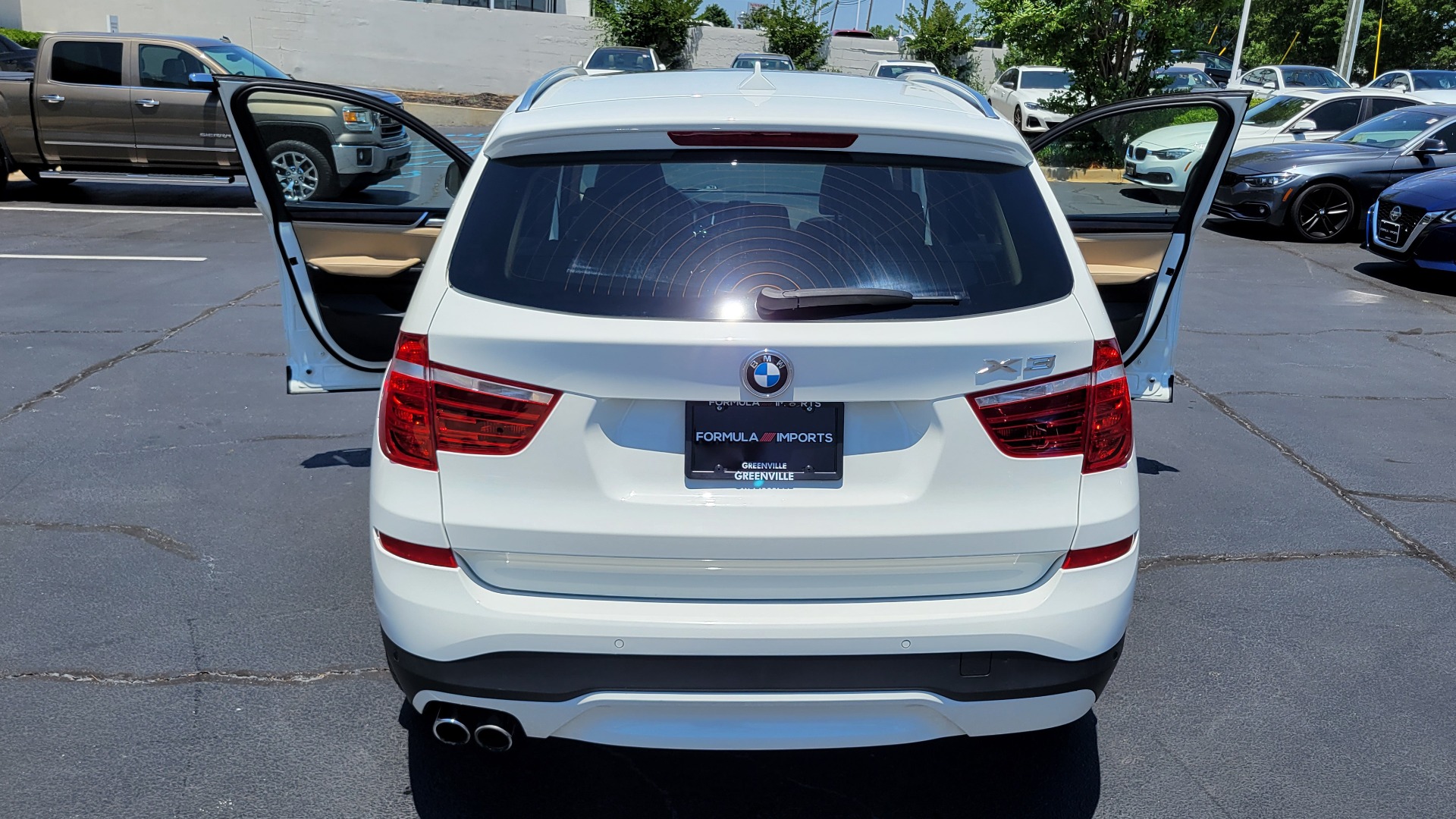 Used 2017 BMW X3 XDRIVE28I PREMIUM / NAV / PANO-ROOF / DRVR ASST / CLD WTHR for sale $30,495 at Formula Imports in Charlotte NC 28227 20