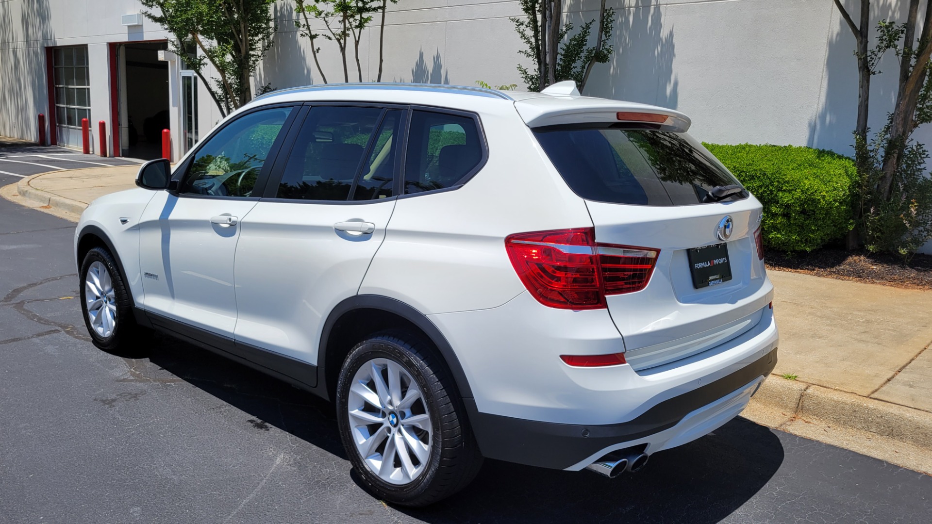 Used 2017 BMW X3 XDRIVE28I PREMIUM / NAV / PANO-ROOF / DRVR ASST / CLD WTHR for sale $30,495 at Formula Imports in Charlotte NC 28227 4