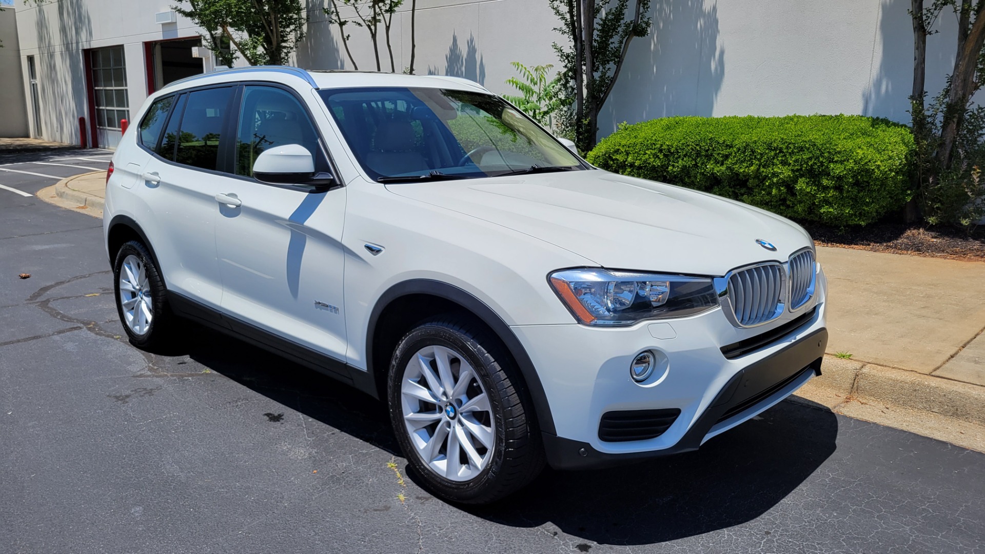 Used 2017 BMW X3 XDRIVE28I PREMIUM / NAV / PANO-ROOF / DRVR ASST / CLD WTHR for sale $30,495 at Formula Imports in Charlotte NC 28227 5