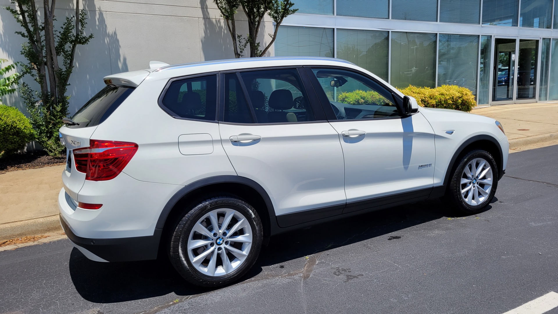 Used 2017 BMW X3 XDRIVE28I PREMIUM / NAV / PANO-ROOF / DRVR ASST / CLD WTHR for sale $30,495 at Formula Imports in Charlotte NC 28227 7