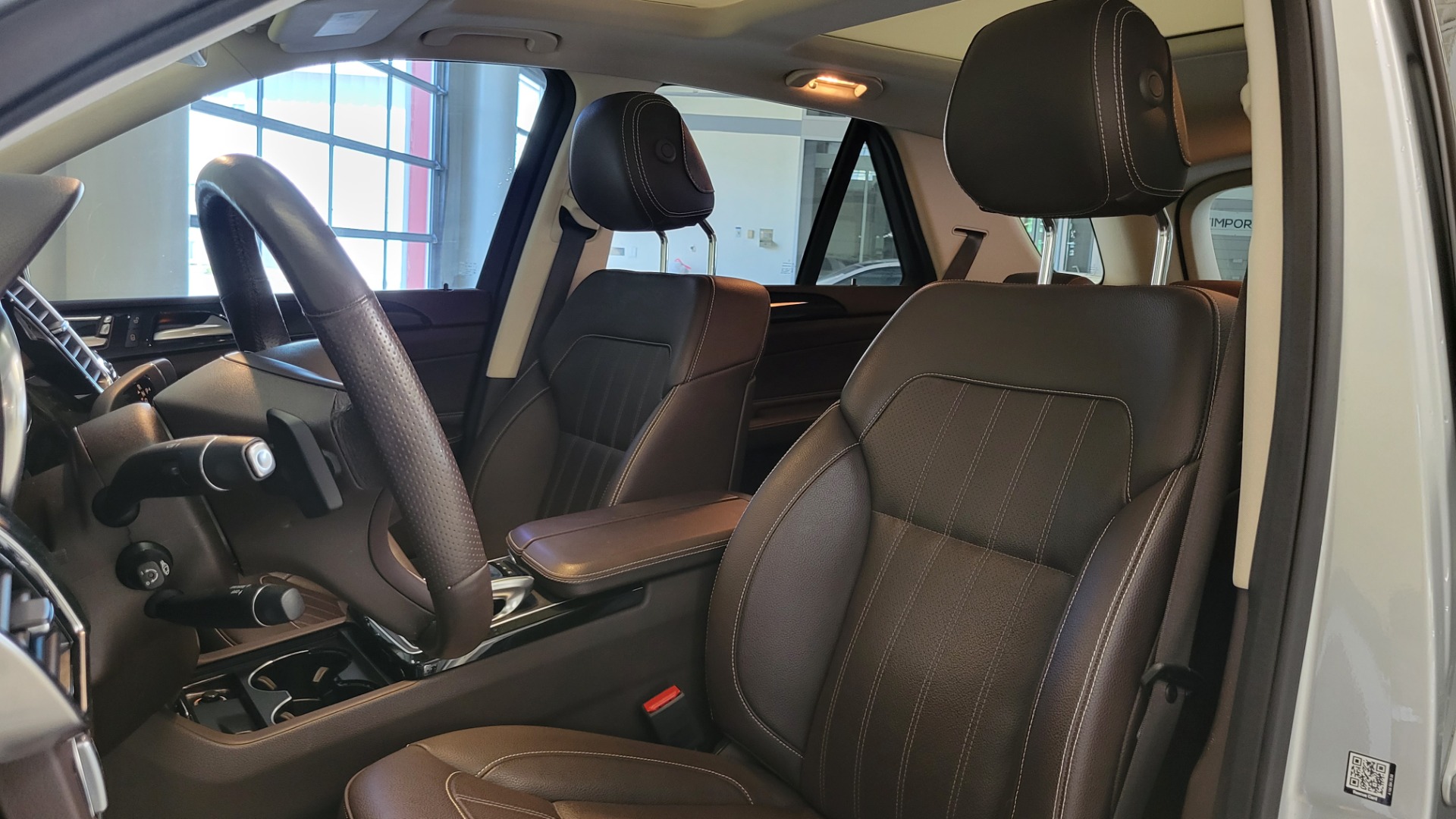 Used 2017 Mercedes-Benz GLE 350 PREMIUM / NAV / PANO-ROOF / H/KJ SND / BSA / REARVIEW for sale Sold at Formula Imports in Charlotte NC 28227 36