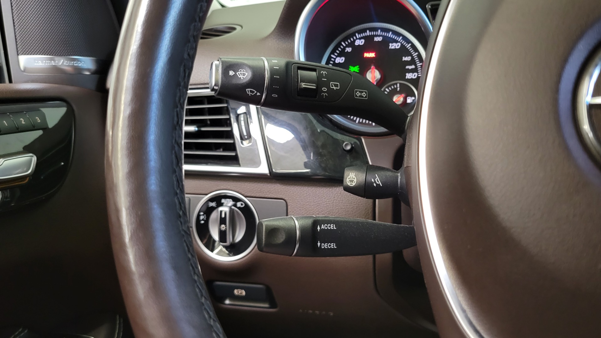 Used 2017 Mercedes-Benz GLE 350 PREMIUM / NAV / PANO-ROOF / H/KJ SND / BSA / REARVIEW for sale Sold at Formula Imports in Charlotte NC 28227 41