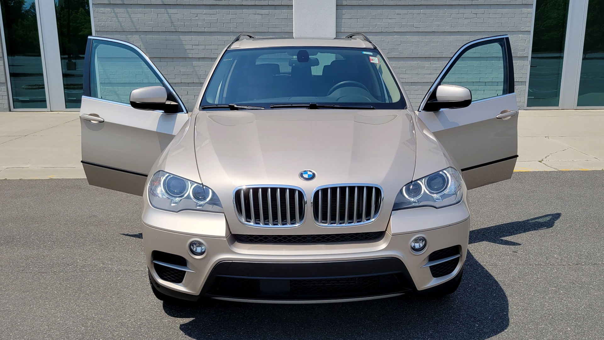 Used 2013 BMW X5 XDRIVE35I PREMIUM / NAV / CONV PKG / PANO-ROOF / ACTIVE CRUISE for sale Sold at Formula Imports in Charlotte NC 28227 23
