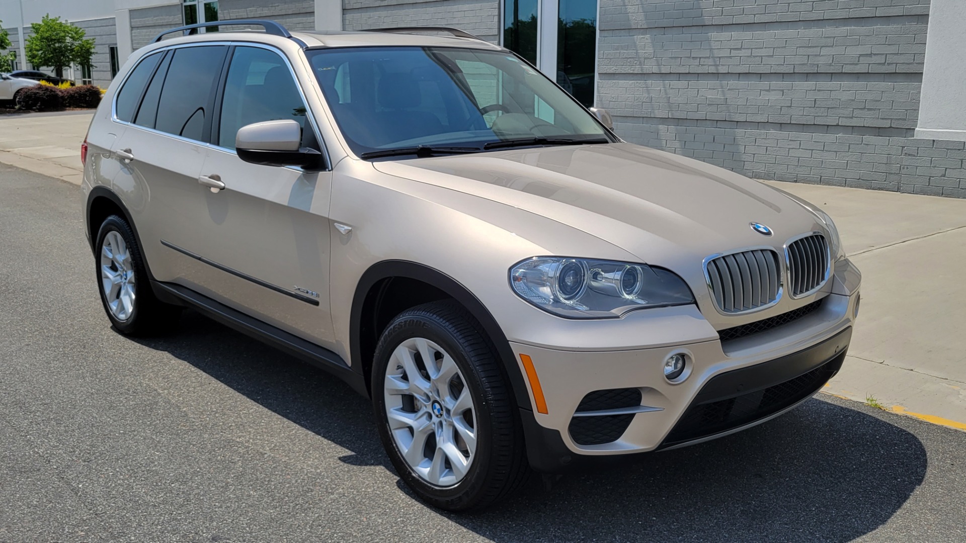 Used 2013 BMW X5 XDRIVE35I PREMIUM / NAV / CONV PKG / PANO-ROOF / ACTIVE CRUISE for sale Sold at Formula Imports in Charlotte NC 28227 8