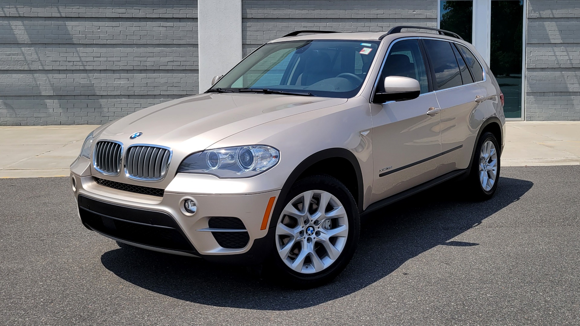Used 2013 BMW X5 XDRIVE35I PREMIUM / NAV / CONV PKG / PANO-ROOF / ACTIVE CRUISE for sale Sold at Formula Imports in Charlotte NC 28227 1