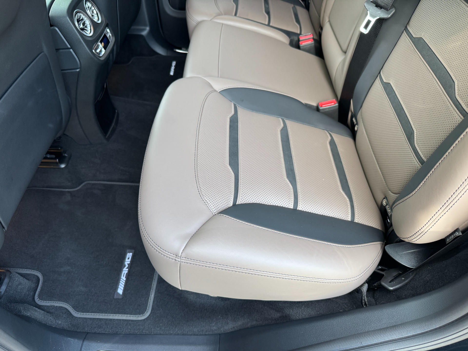 2021 Mercedes Benz G 63 AMG photo 47