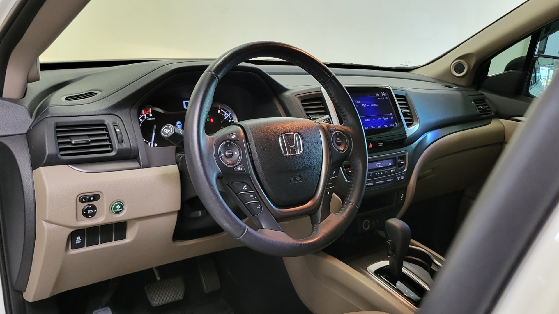 Used 2017 Honda PILOT EX-L AWD / 3.5L V6 / AUTO / SUNROOF / 3-ROW / REARVIEW for sale Sold at Formula Imports in Charlotte NC 28227 40