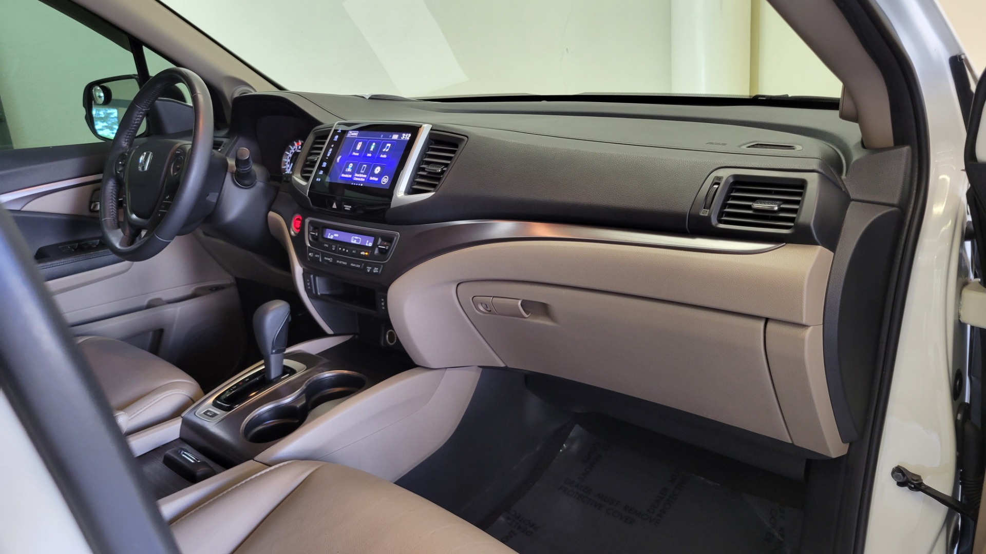 Used 2017 Honda PILOT EX-L AWD / 3.5L V6 / AUTO / SUNROOF / 3-ROW / REARVIEW for sale Sold at Formula Imports in Charlotte NC 28227 68