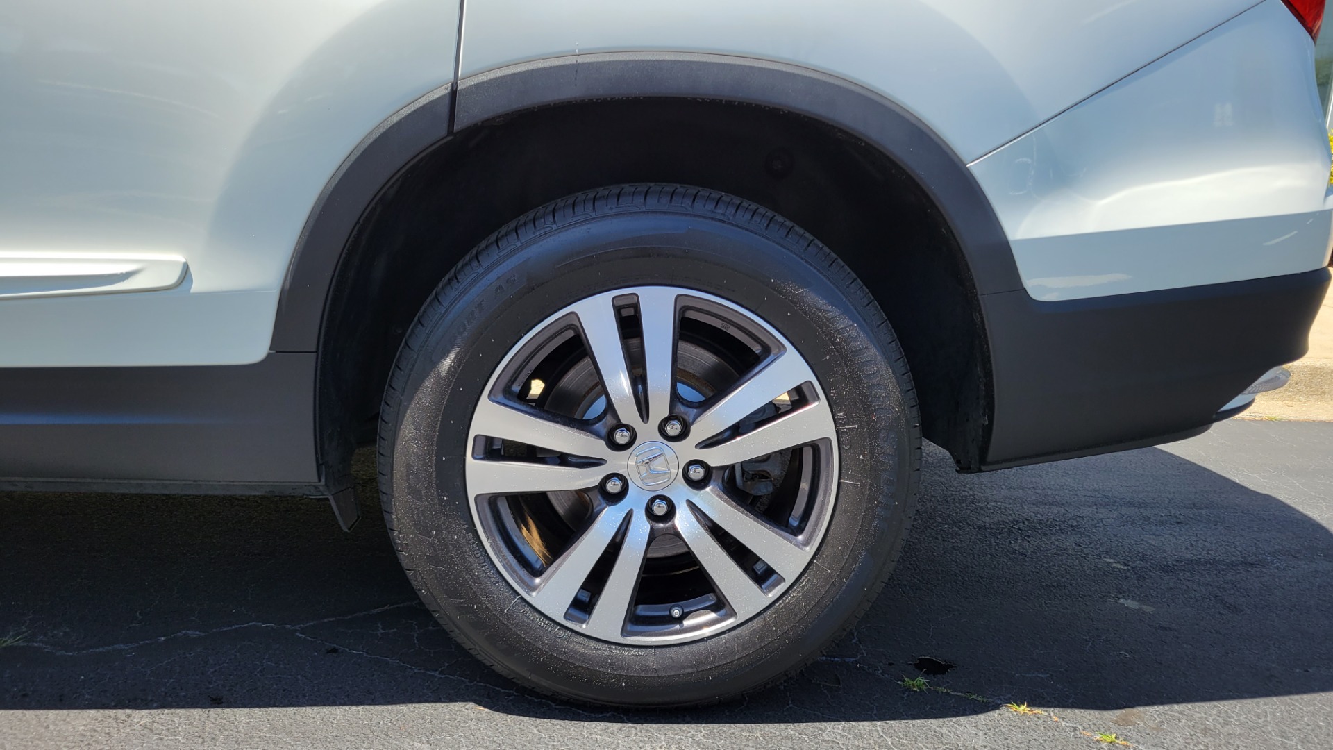 Used 2017 Honda PILOT EX-L AWD / 3.5L V6 / AUTO / SUNROOF / 3-ROW / REARVIEW for sale Sold at Formula Imports in Charlotte NC 28227 81