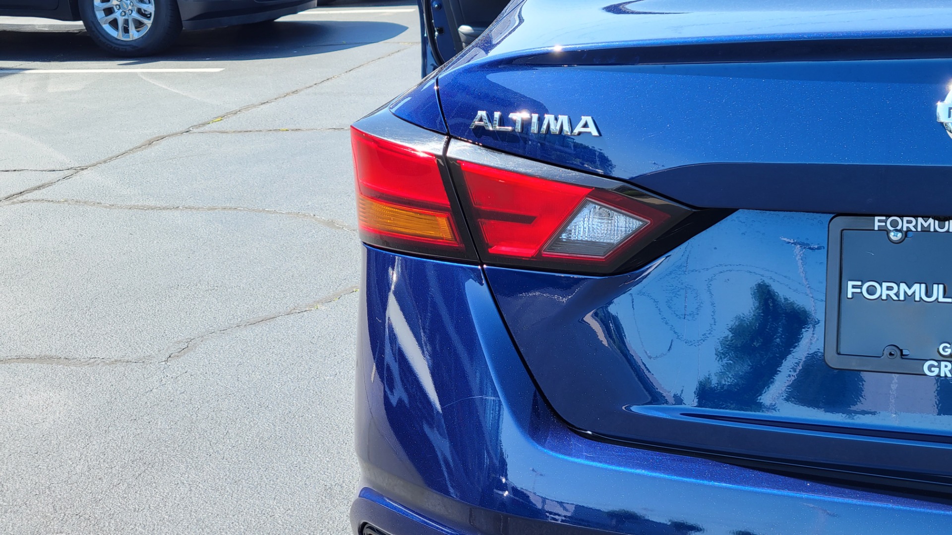 Used 2020 Nissan ALTIMA 2.5 S SEDAN / CVT TRANS / APPLE CARPLAY / REARVIEW for sale Sold at Formula Imports in Charlotte NC 28227 19