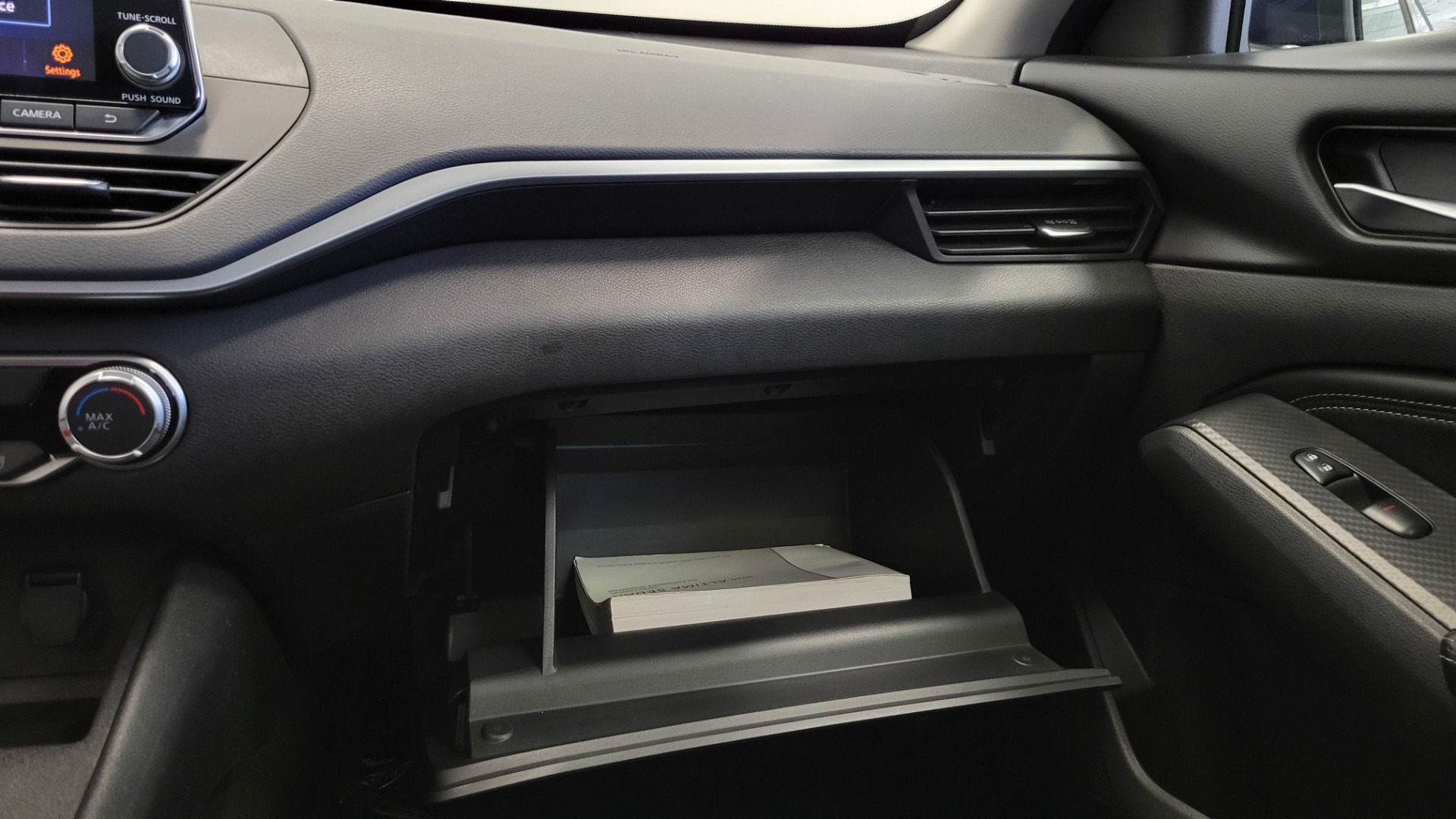Used 2020 Nissan ALTIMA 2.5 S SEDAN / CVT TRANS / APPLE CARPLAY / REARVIEW for sale Sold at Formula Imports in Charlotte NC 28227 44