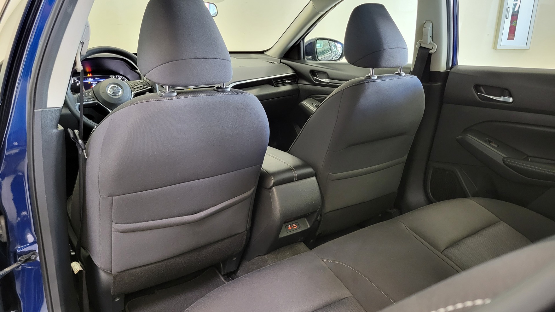 Used 2020 Nissan ALTIMA 2.5 S SEDAN / CVT TRANS / APPLE CARPLAY / REARVIEW for sale Sold at Formula Imports in Charlotte NC 28227 53