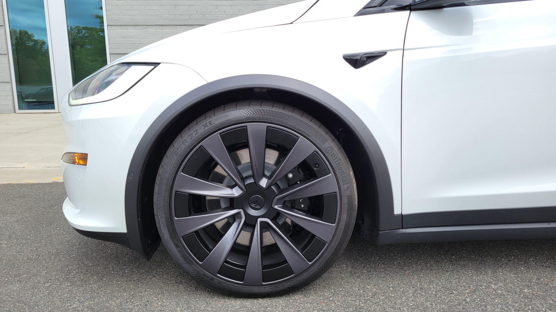 Used 2022 Tesla MODEL X PLAID 1020HP AWD SEDAN / NAV / GLASS ROOF / 3-ROWS / REARVIEW/ LOW MILES for sale Sold at Formula Imports in Charlotte NC 28227 71