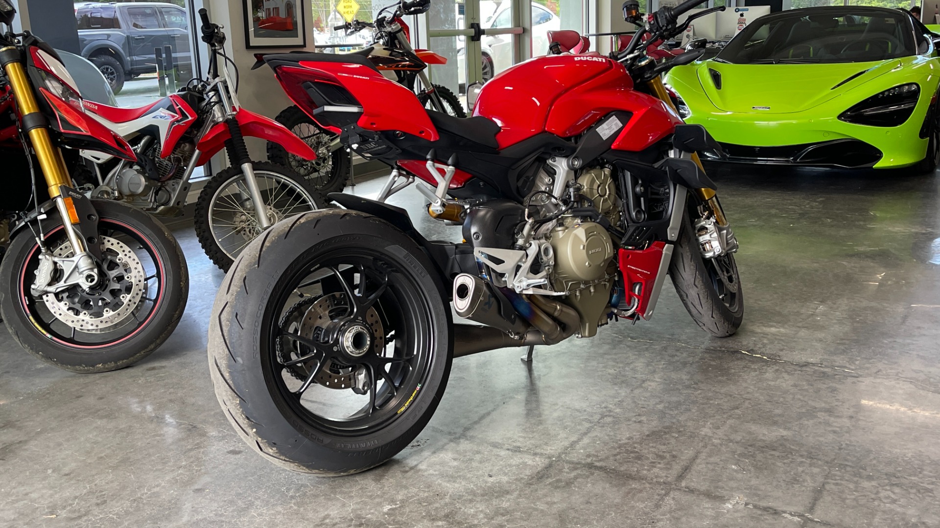 Used 2020 Ducati STREETFIGHTER V4S 1100CC MOTORCYCLE / 208HP (153 kW) / LIKE NEW for sale $24,599 at Formula Imports in Charlotte NC 28227 2