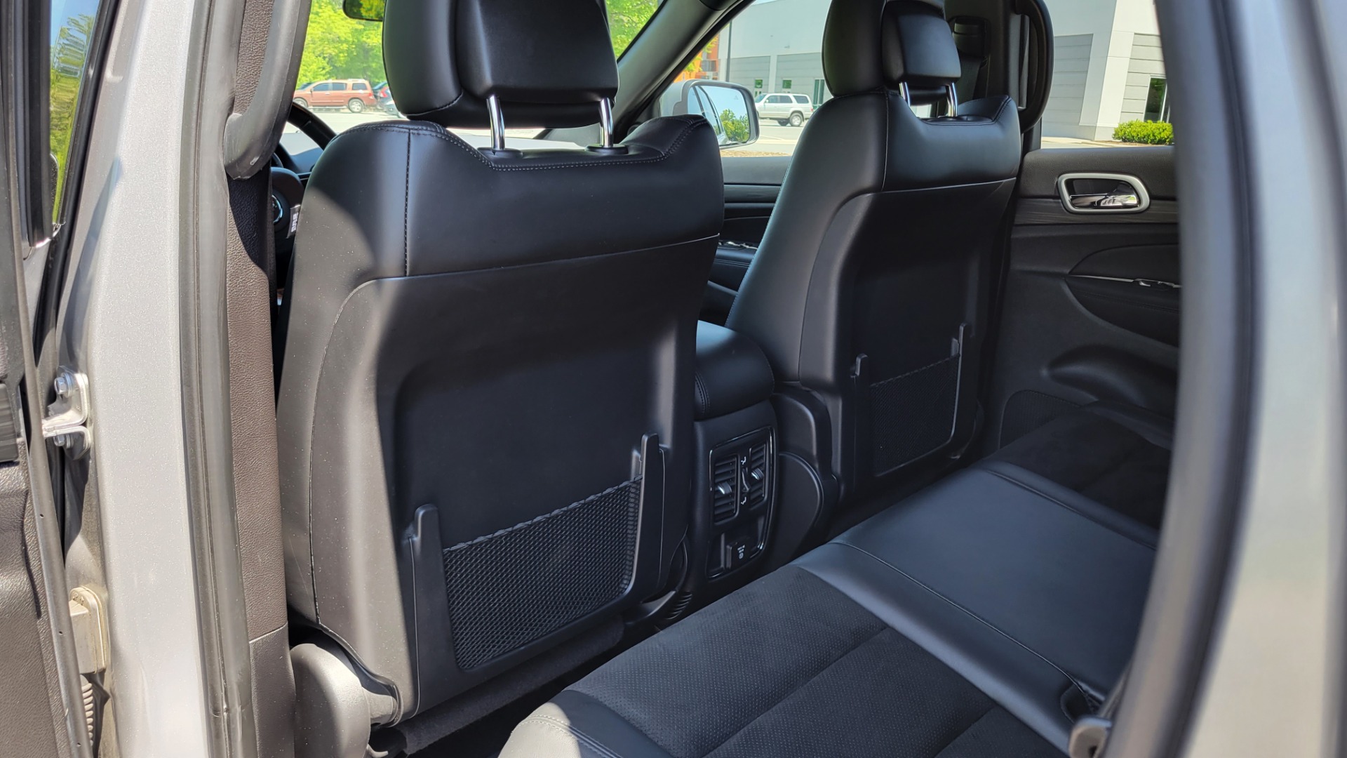 Used 2021 Jeep GRAND CHEROKEE LAREDO X / 3.6L / 4X4 / NAV / ALTITUDE PKG / LEATHER / REARVIEW for sale Sold at Formula Imports in Charlotte NC 28227 62