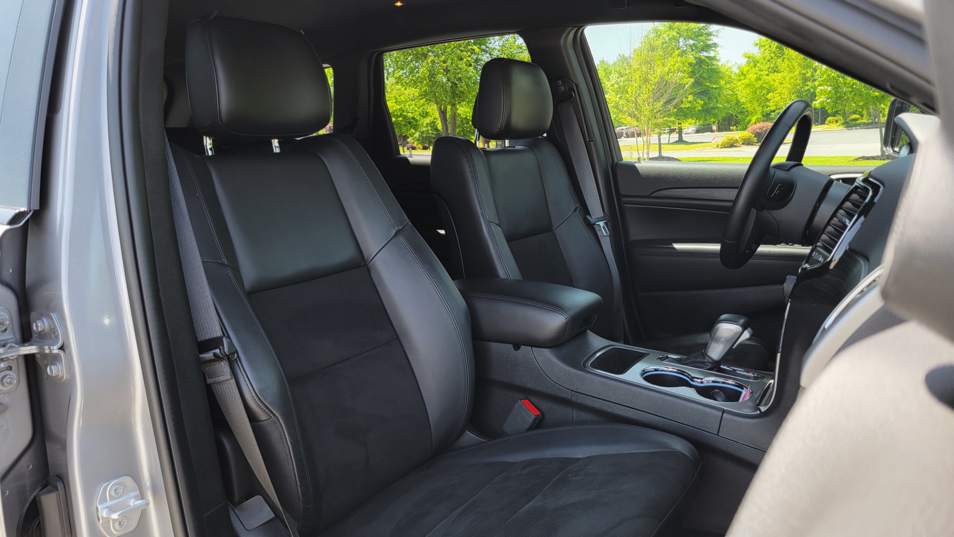 Used 2021 Jeep GRAND CHEROKEE LAREDO X / 3.6L / 4X4 / NAV / ALTITUDE PKG / LEATHER / REARVIEW for sale Sold at Formula Imports in Charlotte NC 28227 67