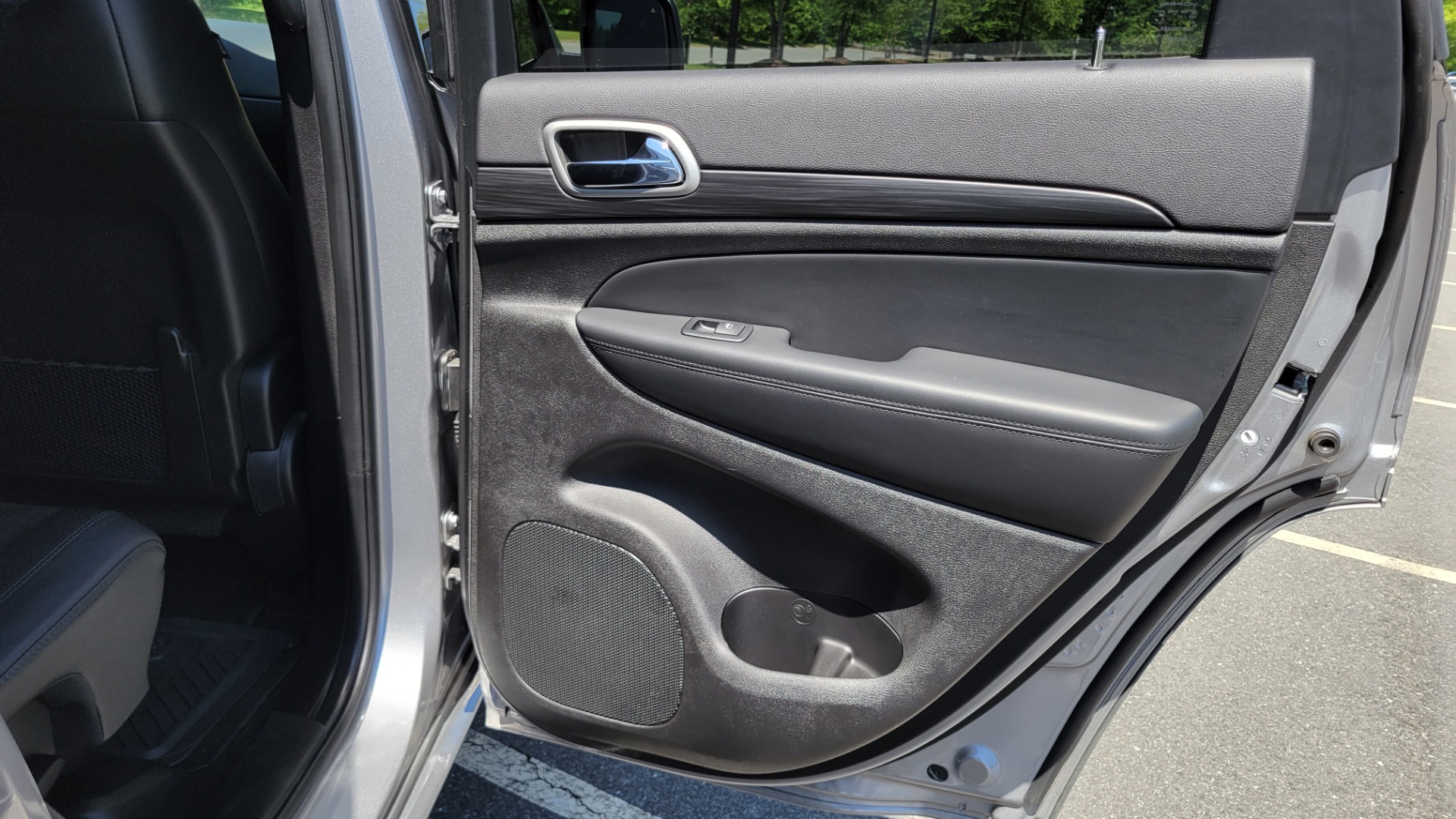 Used 2021 Jeep GRAND CHEROKEE LAREDO X / 3.6L / 4X4 / NAV / ALTITUDE PKG / LEATHER / REARVIEW for sale $39,995 at Formula Imports in Charlotte NC 28227 70