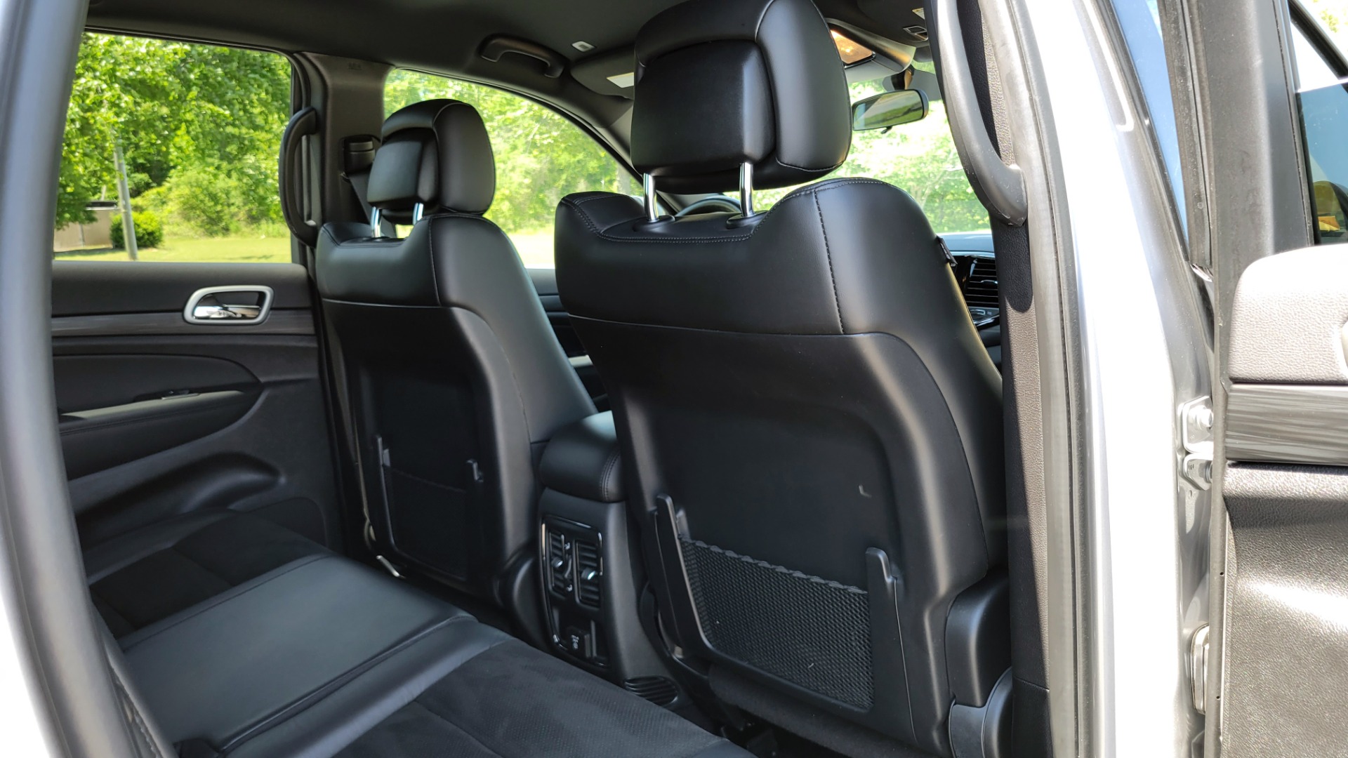 Used 2021 Jeep GRAND CHEROKEE LAREDO X / 3.6L / 4X4 / NAV / ALTITUDE PKG / LEATHER / REARVIEW for sale Sold at Formula Imports in Charlotte NC 28227 74