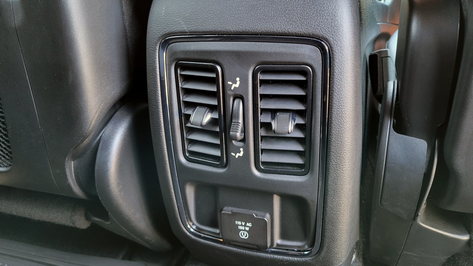 Used 2021 Jeep GRAND CHEROKEE LAREDO X / 3.6L / 4X4 / NAV / ALTITUDE PKG / LEATHER / REARVIEW for sale Sold at Formula Imports in Charlotte NC 28227 76