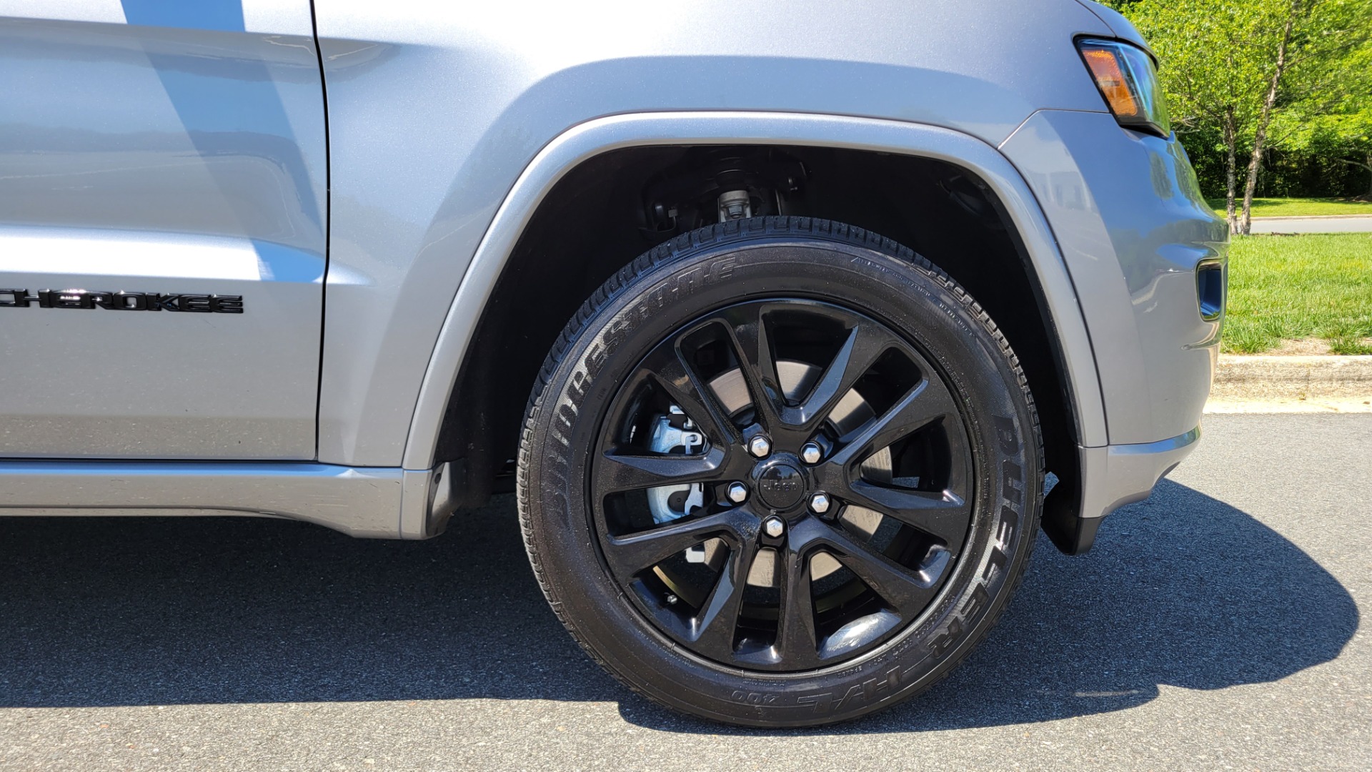 Used 2021 Jeep GRAND CHEROKEE LAREDO X / 3.6L / 4X4 / NAV / ALTITUDE PKG / LEATHER / REARVIEW for sale Sold at Formula Imports in Charlotte NC 28227 83