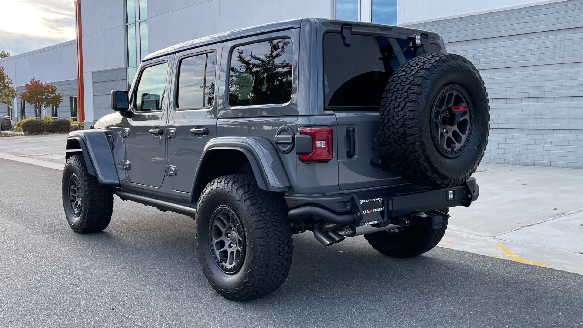 Used 2022 Jeep Wrangler UNLIMITED RUBICON 392 $10K AEV UPGRADES / XTREME RECON / SKY ONE TOUCH for sale $95,798 at Formula Imports in Charlotte NC 28227 4