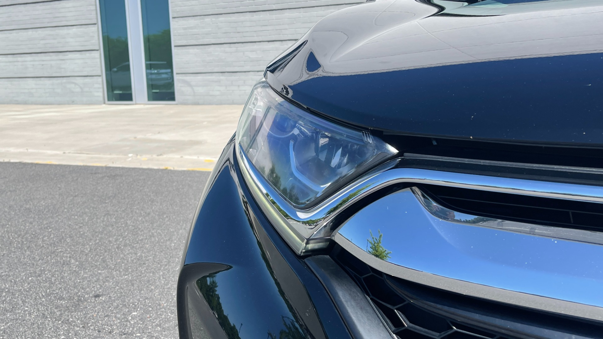 Used 2017 Honda CR-V EX-L / 1.5L TURBO / SUNROOF / BLIND SPOT SYSTEM / REARVIEW for sale Sold at Formula Imports in Charlotte NC 28227 13