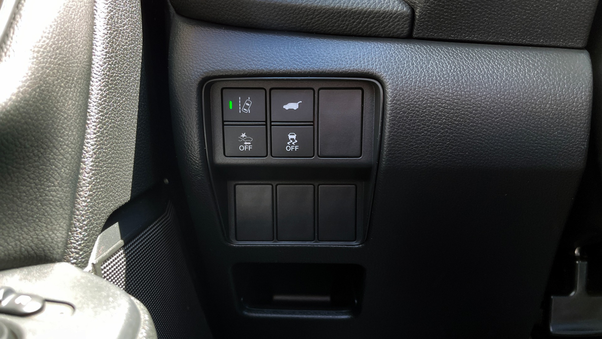 Used 2017 Honda CR-V EX-L / 1.5L TURBO / SUNROOF / BLIND SPOT SYSTEM / REARVIEW for sale Sold at Formula Imports in Charlotte NC 28227 30