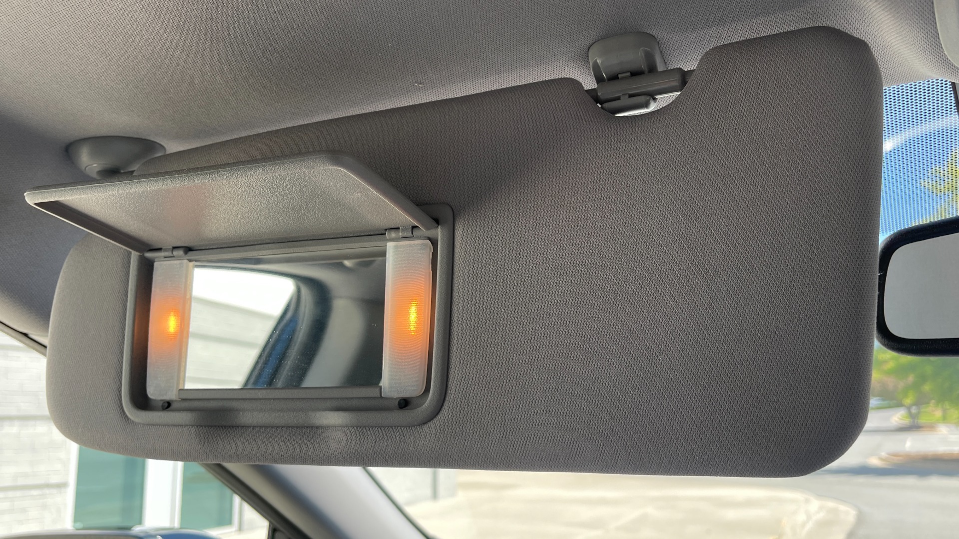 Used 2017 Honda CR-V EX-L / 1.5L TURBO / SUNROOF / BLIND SPOT SYSTEM / REARVIEW for sale Sold at Formula Imports in Charlotte NC 28227 42