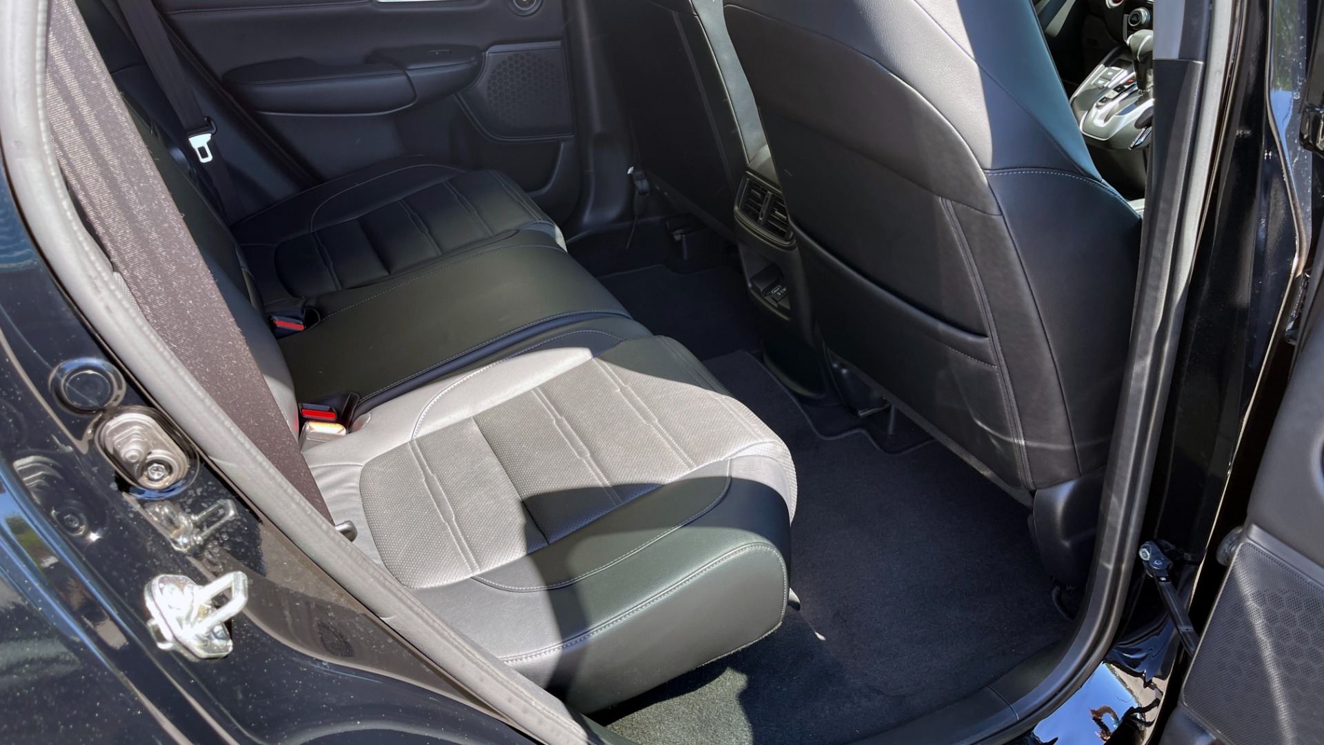 Used 2017 Honda CR-V EX-L / 1.5L TURBO / SUNROOF / BLIND SPOT SYSTEM / REARVIEW for sale Sold at Formula Imports in Charlotte NC 28227 53