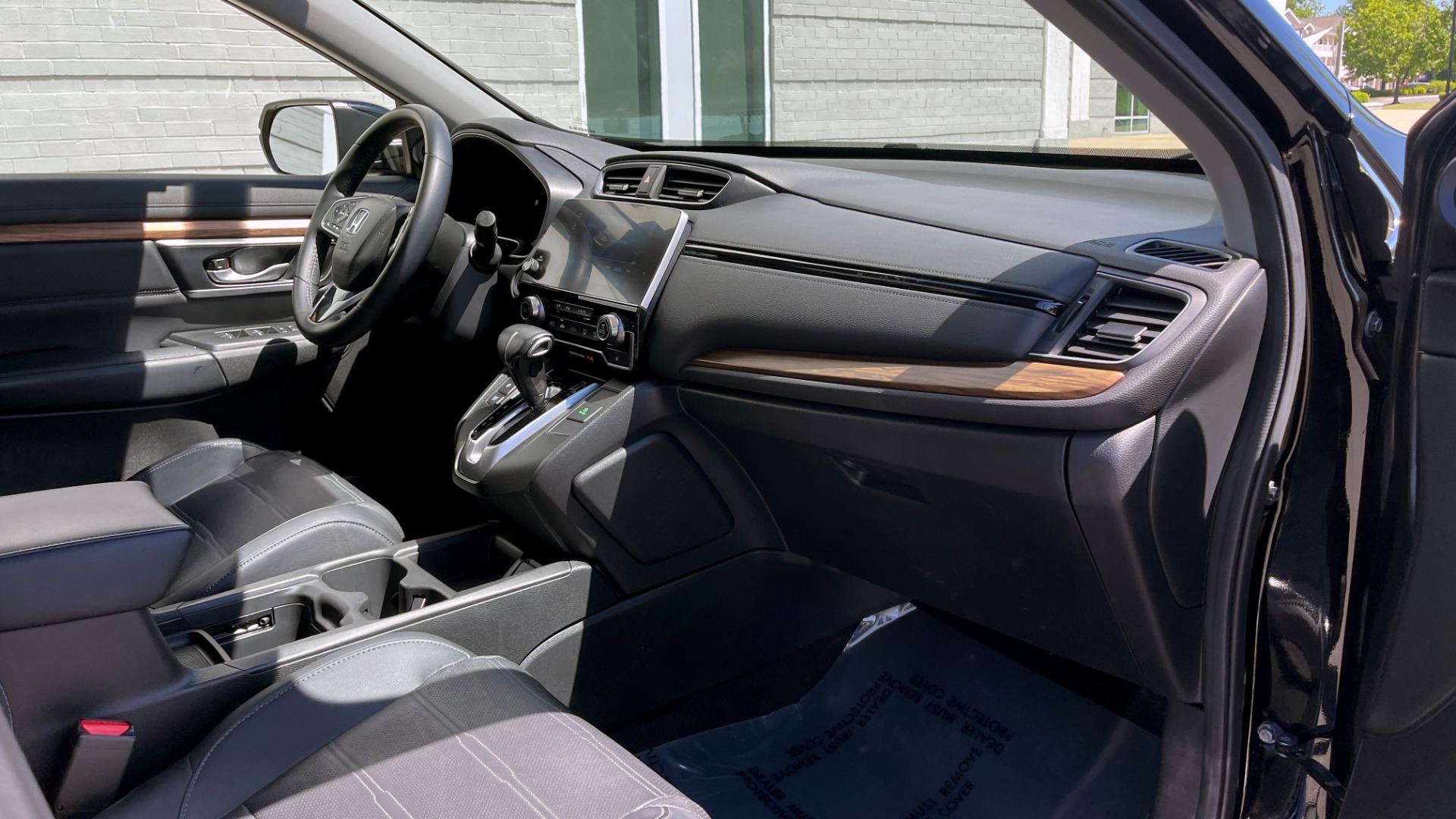 Used 2017 Honda CR-V EX-L / 1.5L TURBO / SUNROOF / BLIND SPOT SYSTEM / REARVIEW for sale Sold at Formula Imports in Charlotte NC 28227 58