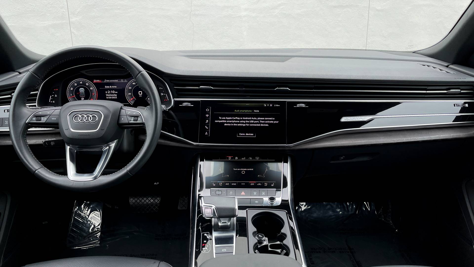 Used 2020 Audi Q8 PREMIUM PLUS / NAV / S-LINE / TOWING / BLACK OPTIC / B&O SND / REARVIEW for sale Sold at Formula Imports in Charlotte NC 28227 25
