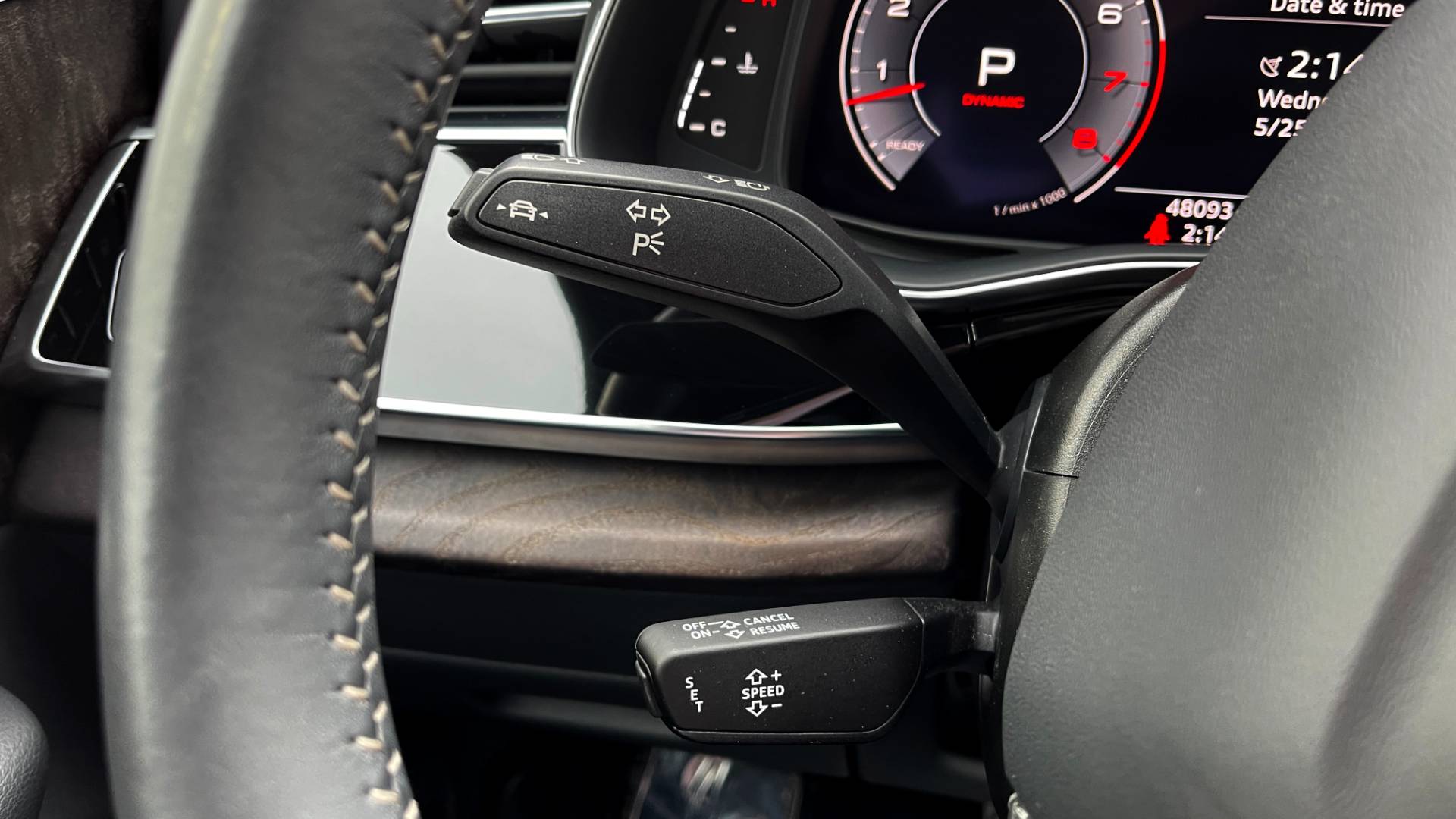 Used 2020 Audi Q8 PREMIUM PLUS / NAV / S-LINE / TOWING / BLACK OPTIC / B&O SND / REARVIEW for sale Sold at Formula Imports in Charlotte NC 28227 36