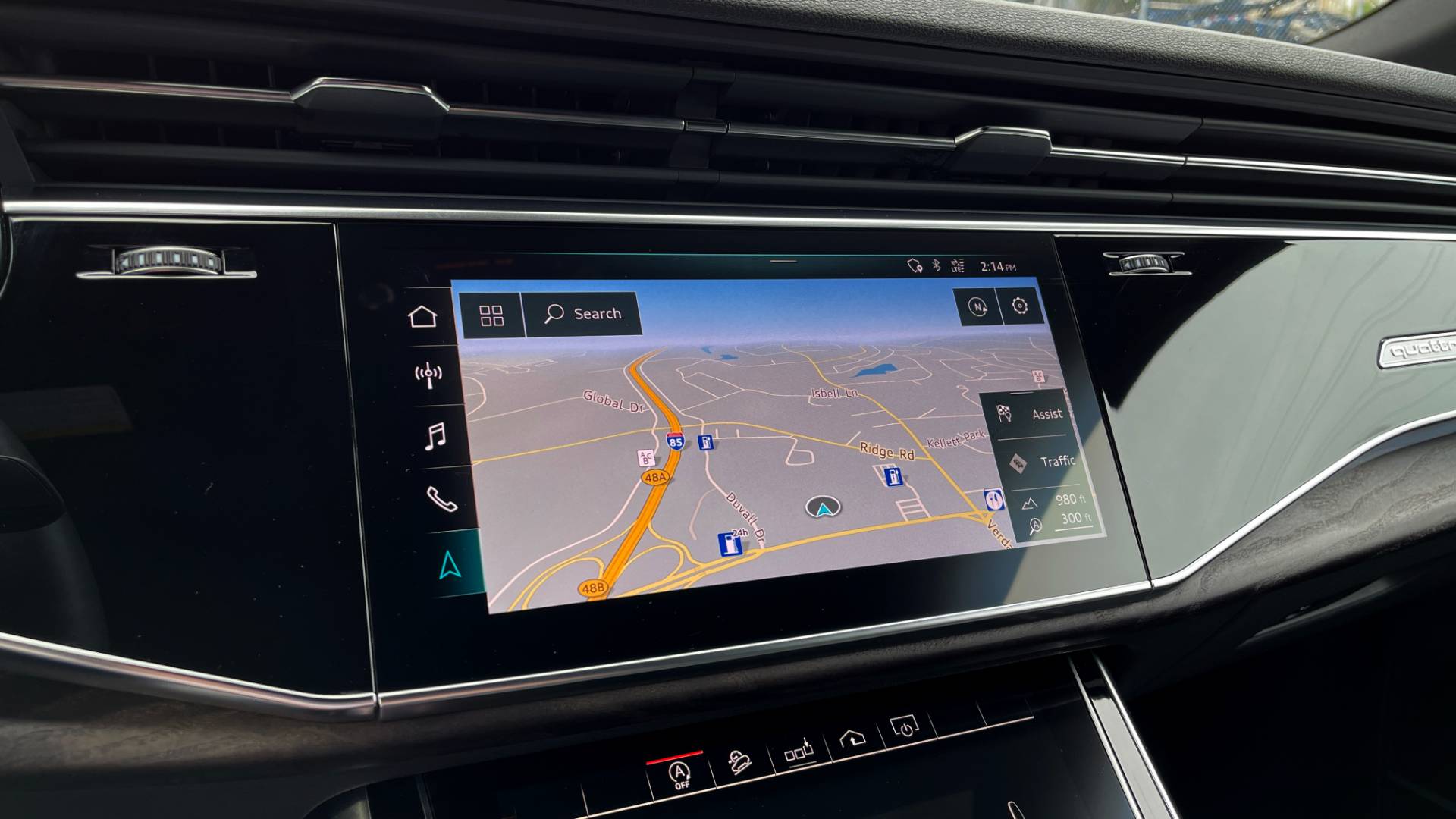 Used 2020 Audi Q8 PREMIUM PLUS / NAV / S-LINE / TOWING / BLACK OPTIC / B&O SND / REARVIEW for sale Sold at Formula Imports in Charlotte NC 28227 39