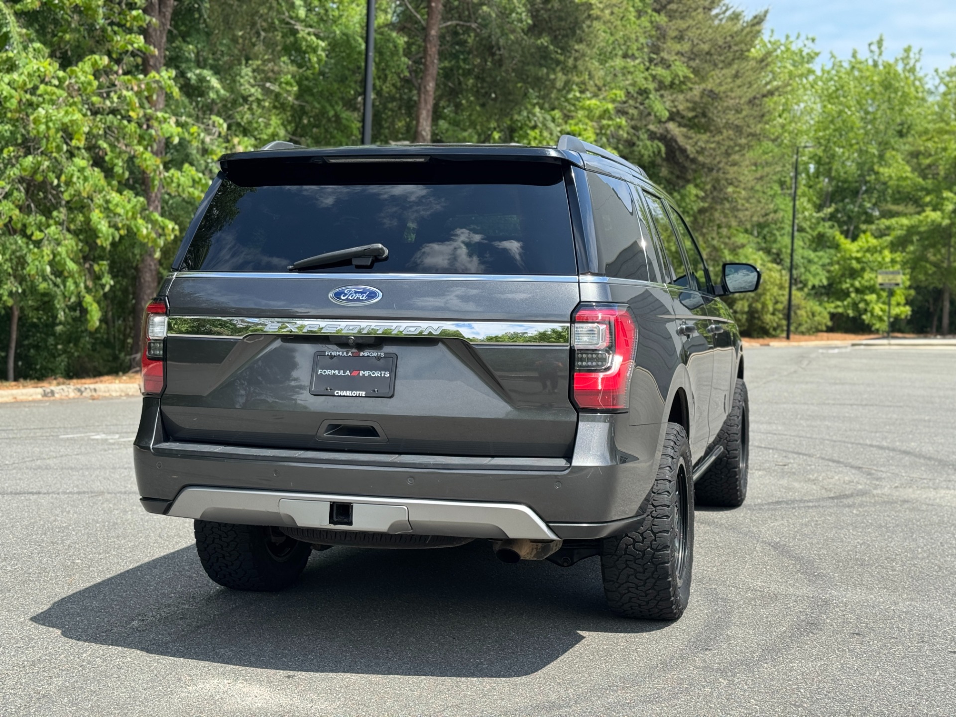 Used 2018 Ford Expedition Limited for sale Sold at Formula Imports in Charlotte NC 28227 11