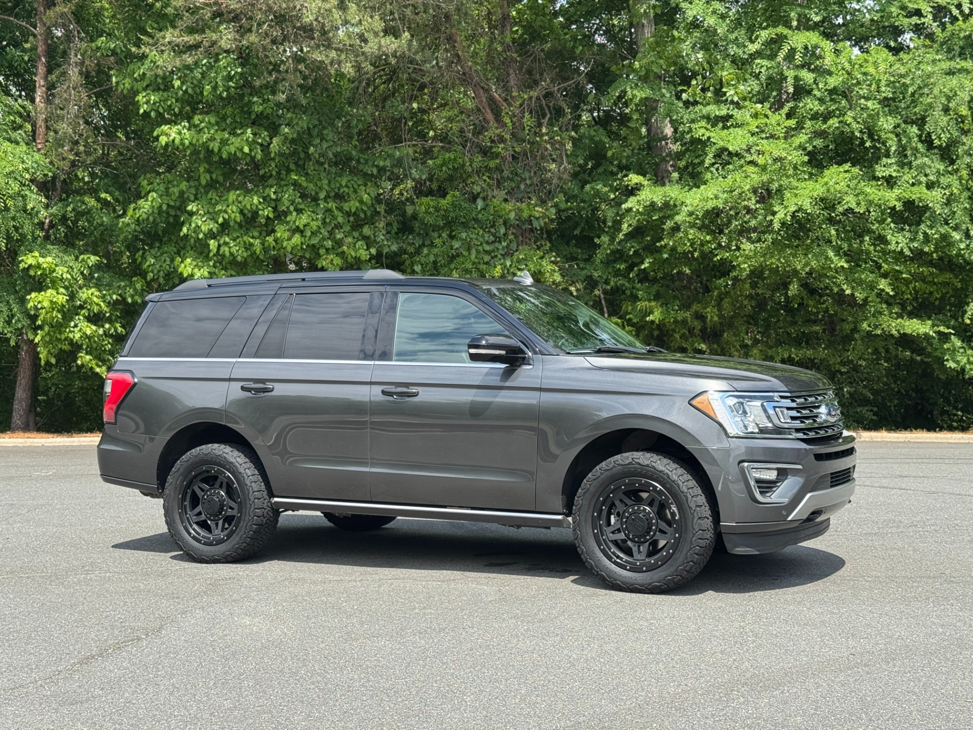 Used 2018 Ford Expedition Limited for sale Sold at Formula Imports in Charlotte NC 28227 15