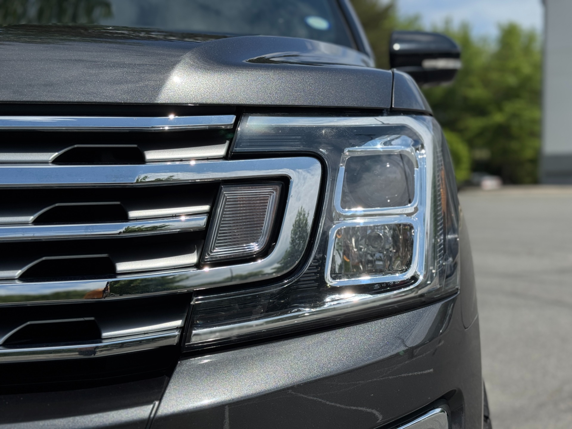 Used 2018 Ford Expedition Limited for sale Sold at Formula Imports in Charlotte NC 28227 17
