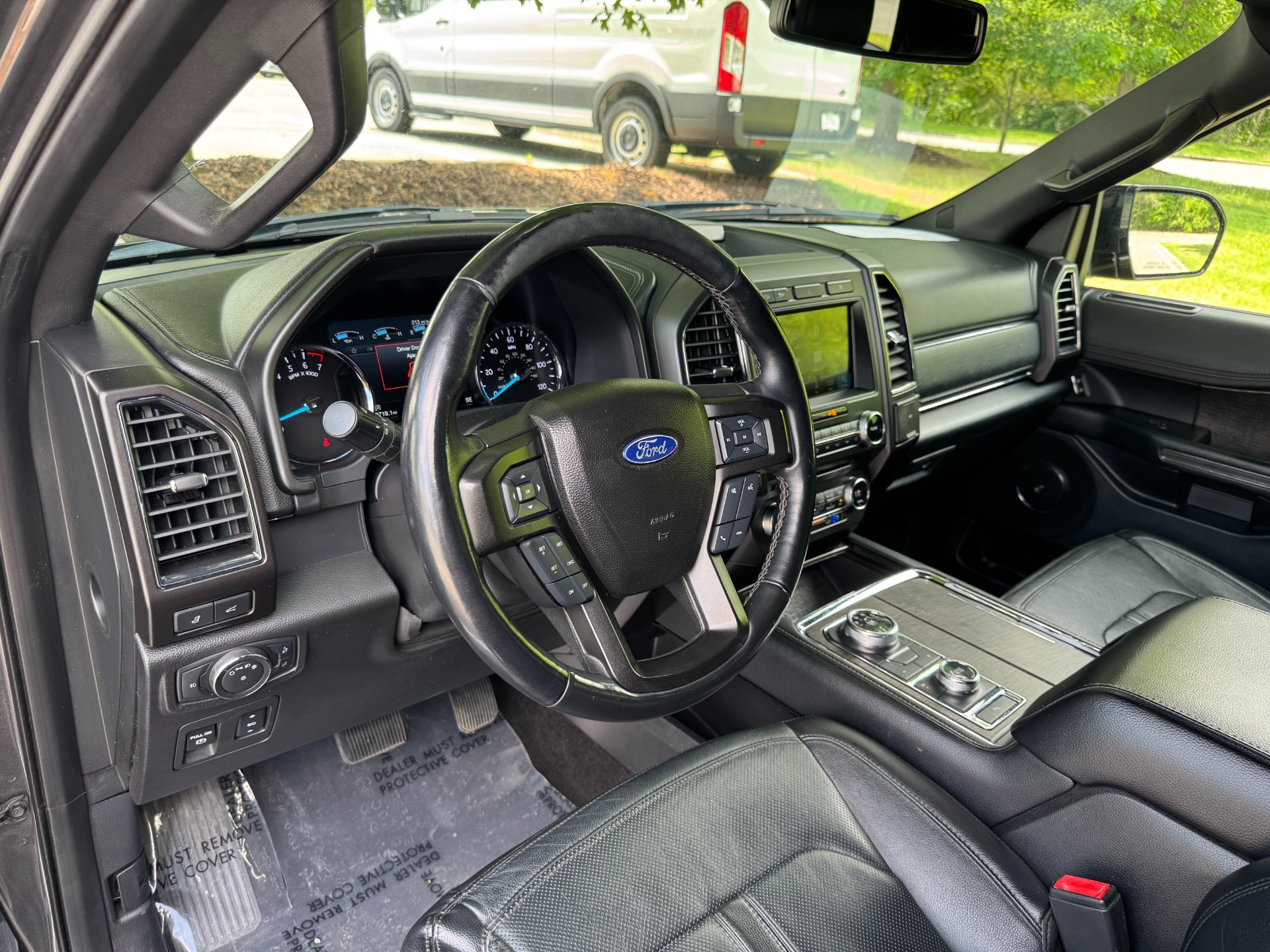 Used 2018 Ford Expedition Limited for sale Sold at Formula Imports in Charlotte NC 28227 26