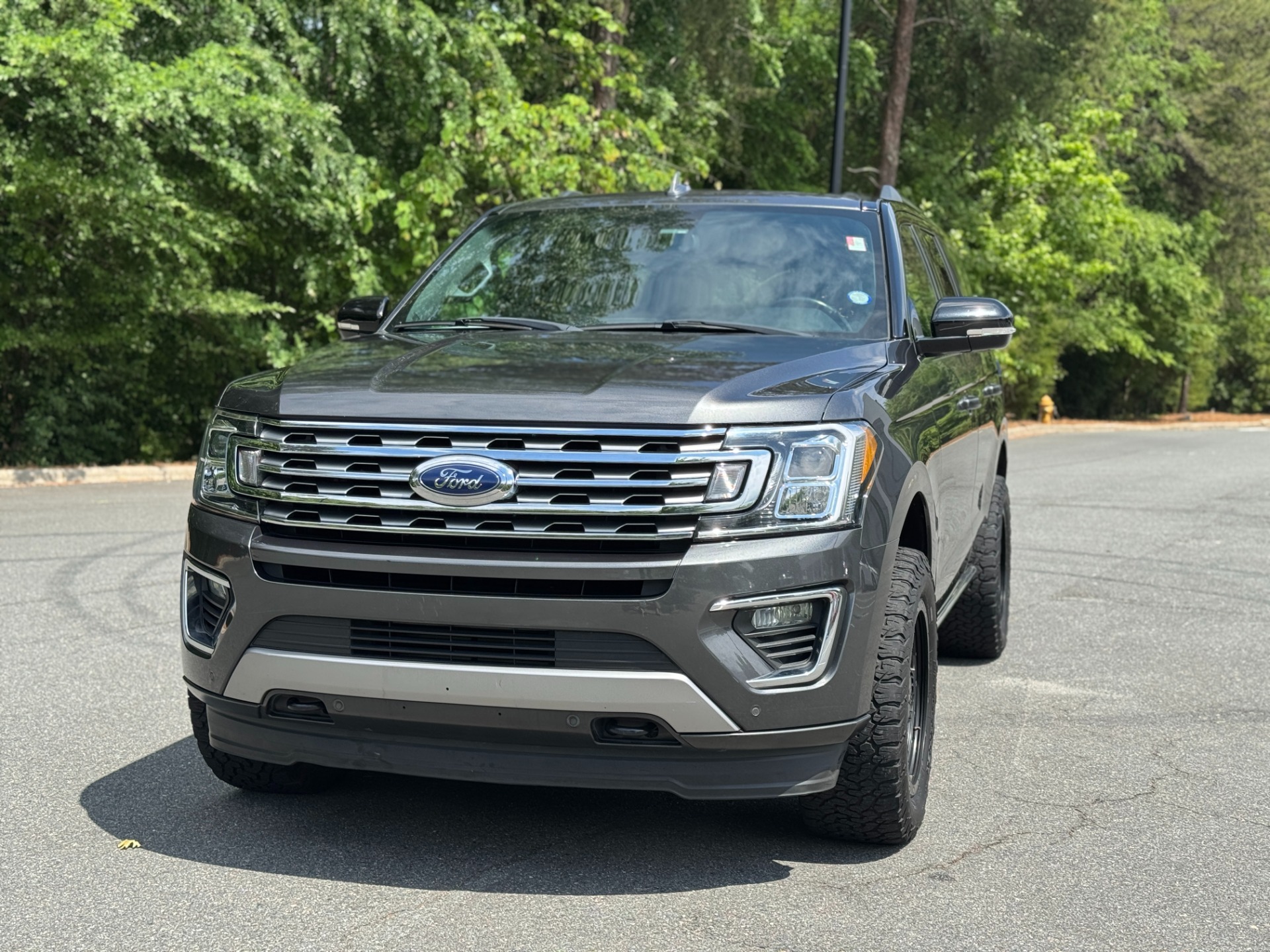 Used 2018 Ford Expedition Limited for sale Sold at Formula Imports in Charlotte NC 28227 3