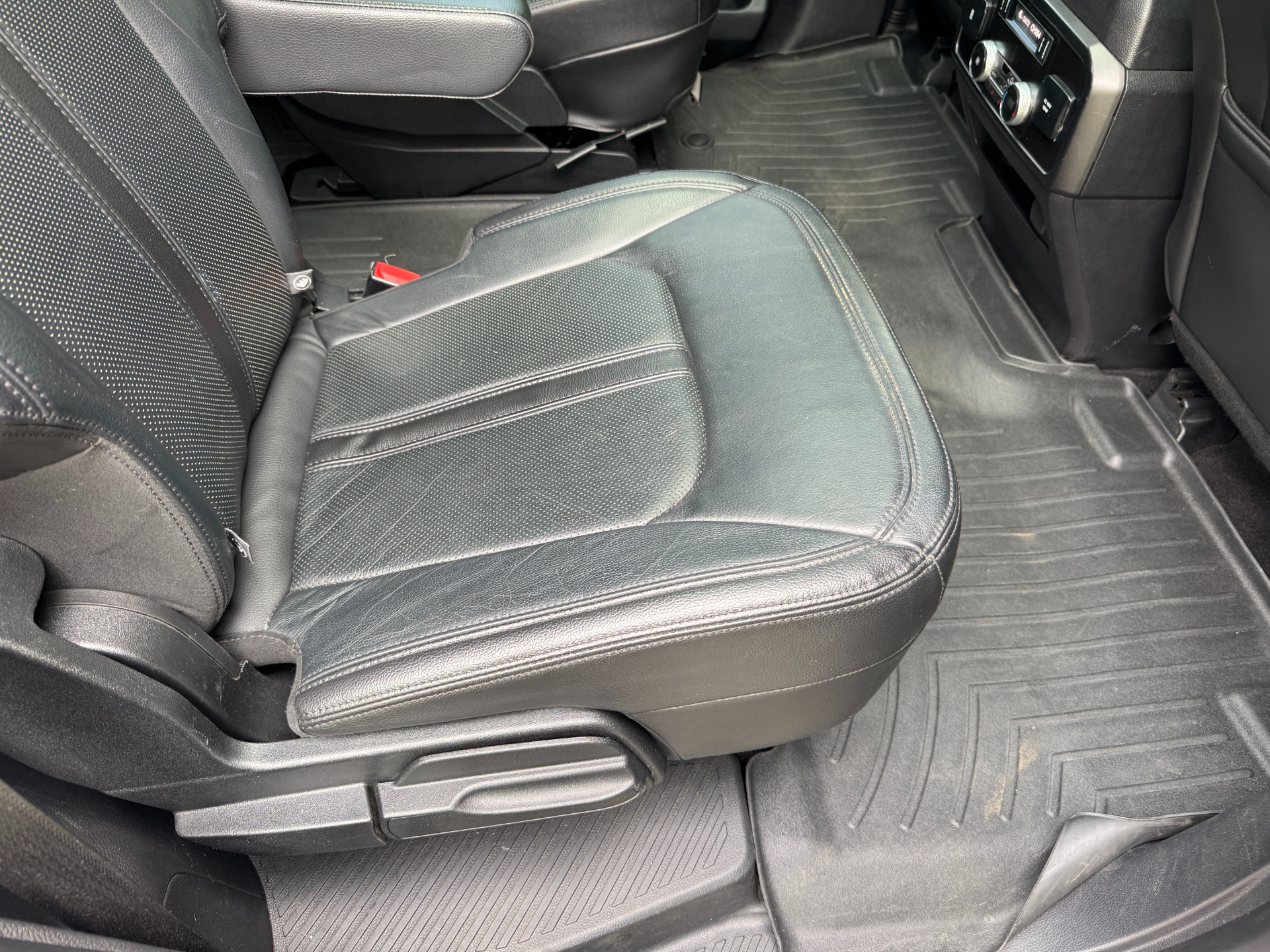 Used 2018 Ford Expedition Limited for sale Sold at Formula Imports in Charlotte NC 28227 61