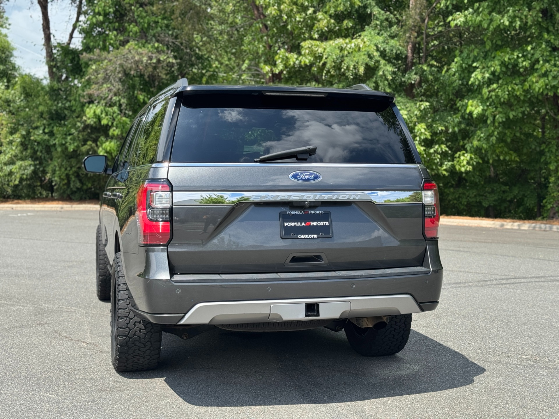 Used 2018 Ford Expedition Limited for sale Sold at Formula Imports in Charlotte NC 28227 9