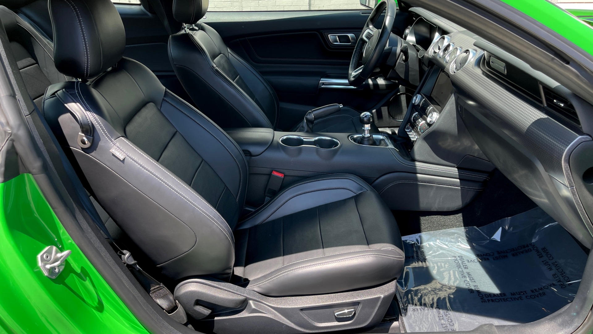 Used 2019 Ford MUSTANG GT PREMIUM COUPE / MANUAL / NAV /A/C / VENTILATED SEATS / 19IN WHLS / REARV for sale Sold at Formula Imports in Charlotte NC 28227 60