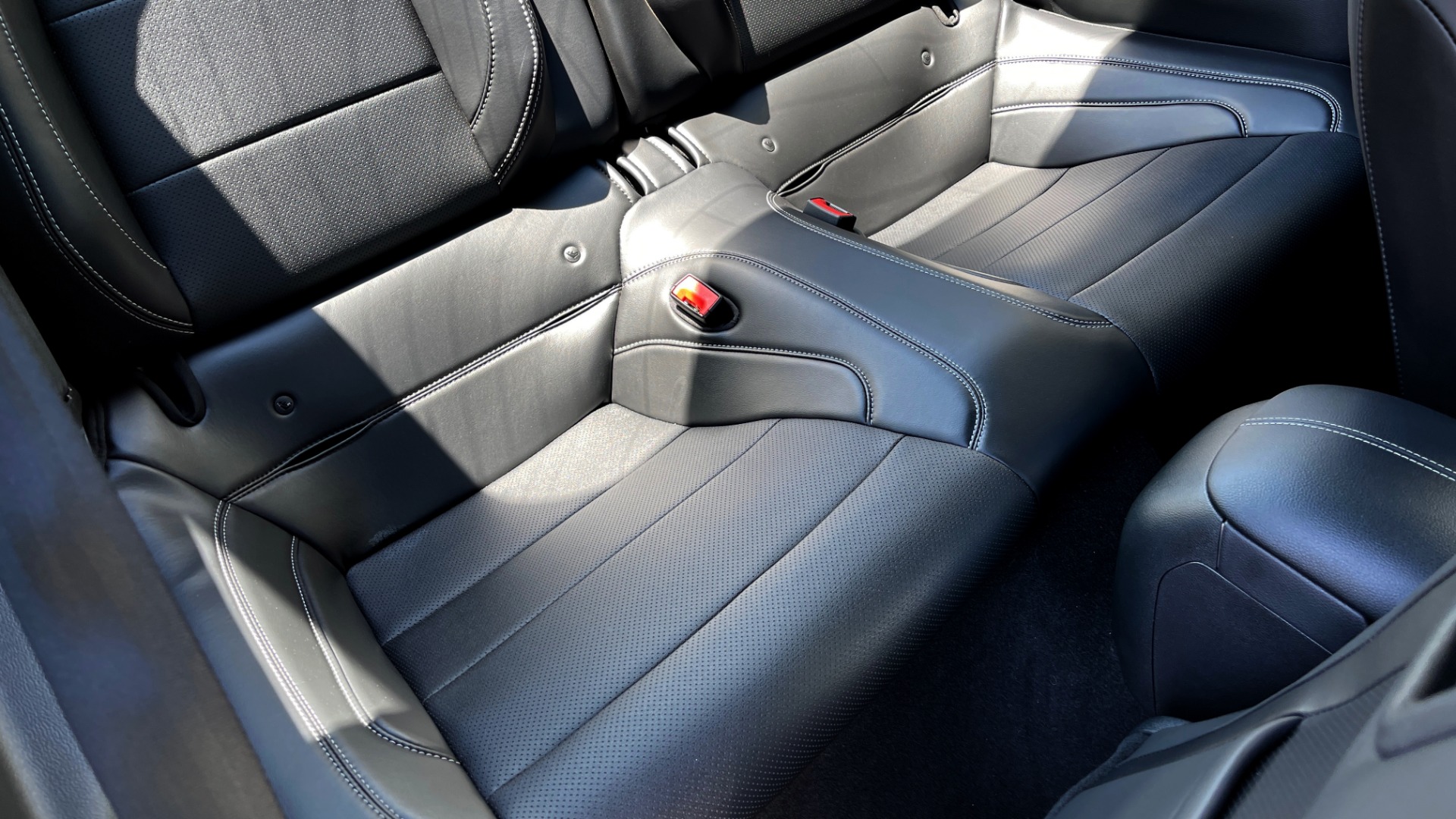 Used 2019 Ford MUSTANG GT PREMIUM COUPE / MANUAL / NAV /A/C / VENTILATED SEATS / 19IN WHLS / REARV for sale Sold at Formula Imports in Charlotte NC 28227 64