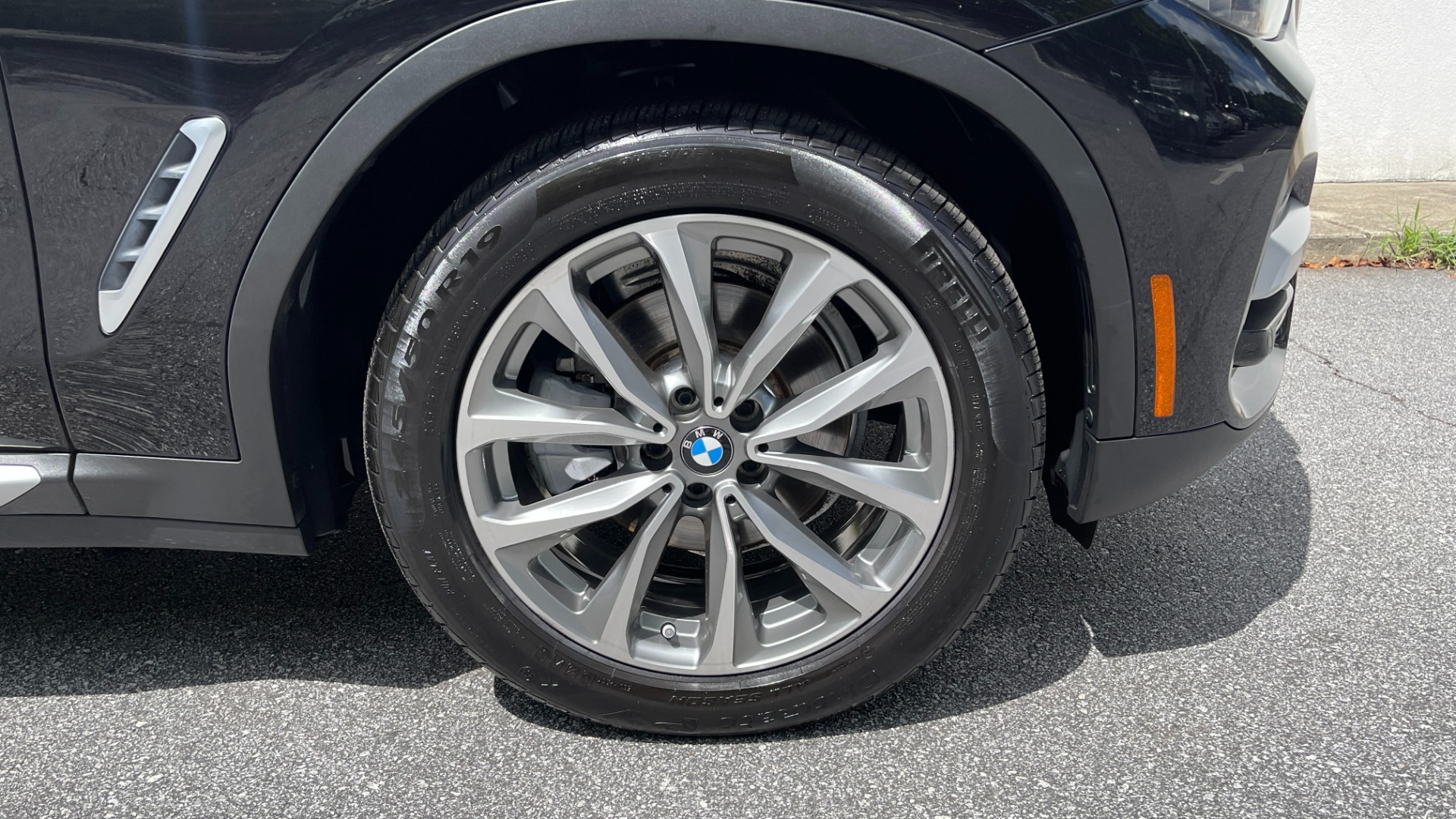 Used 2019 BMW X3 xDrive30i for sale $35,595 at Formula Imports in Charlotte NC 28227 52
