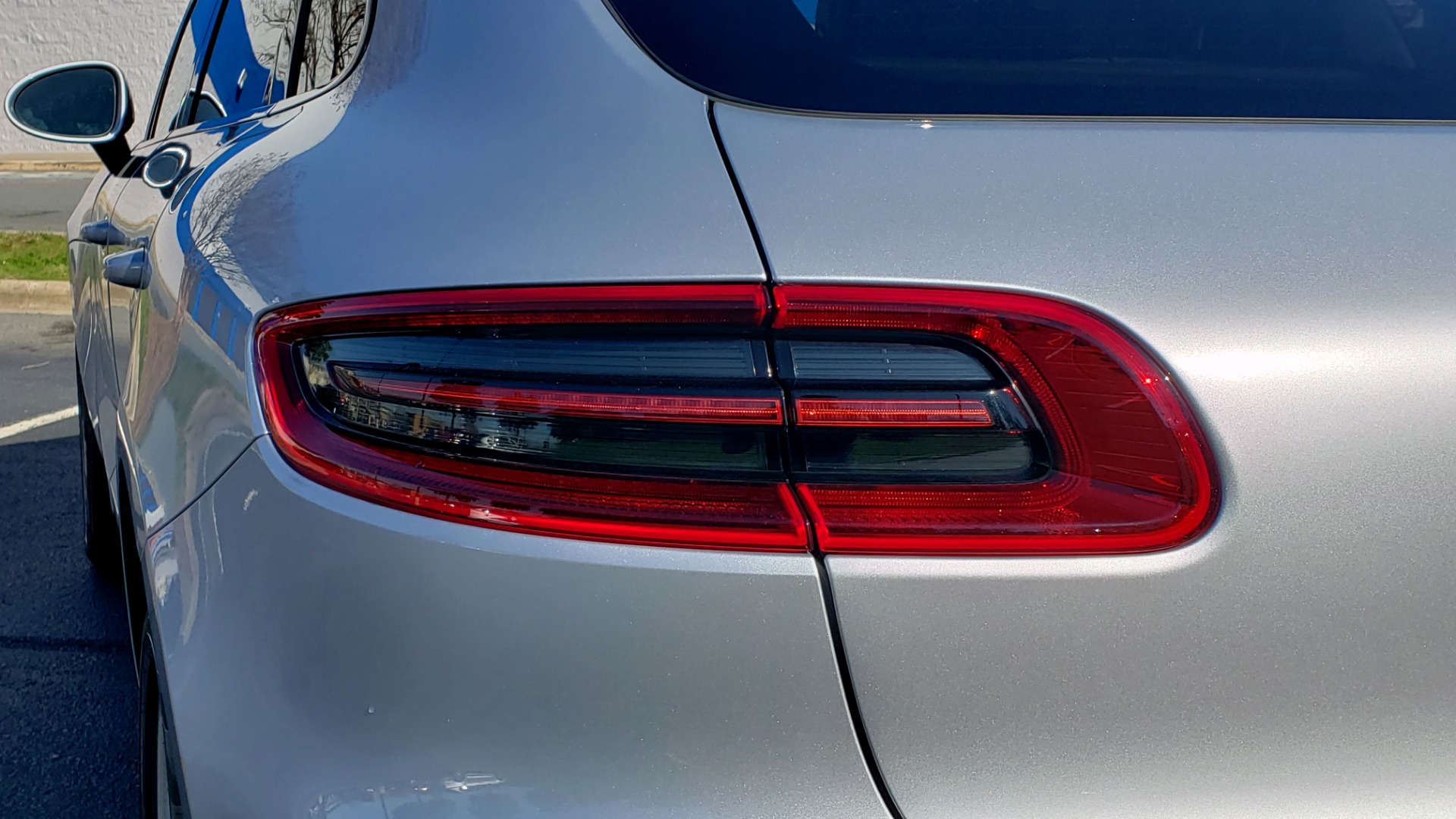 Used 2018 Porsche MACAN AWD / PDK / NAV / PANO-ROOF / BOSE / REARVIEW / LCA for sale Sold at Formula Imports in Charlotte NC 28227 29